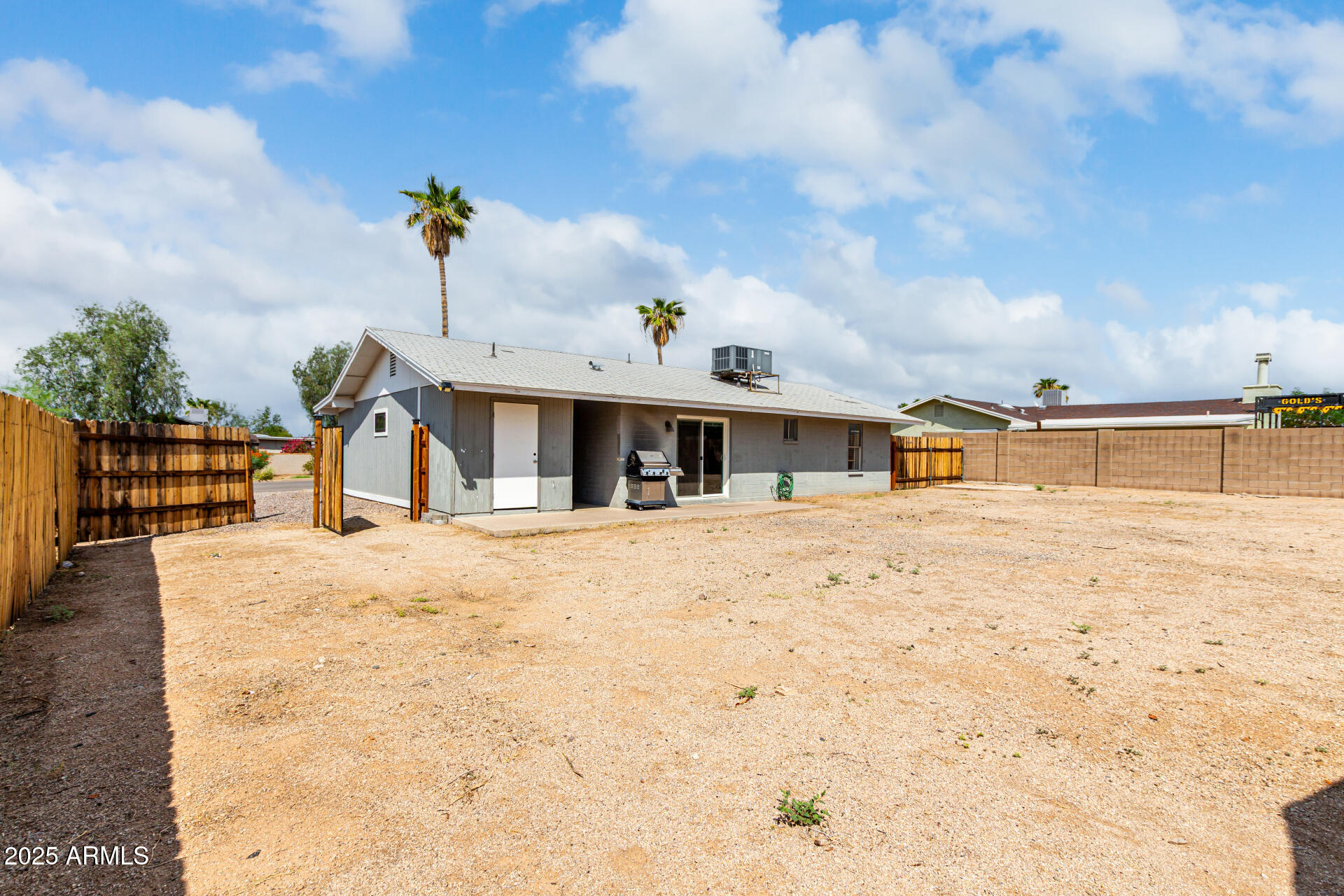753 N 96TH Street