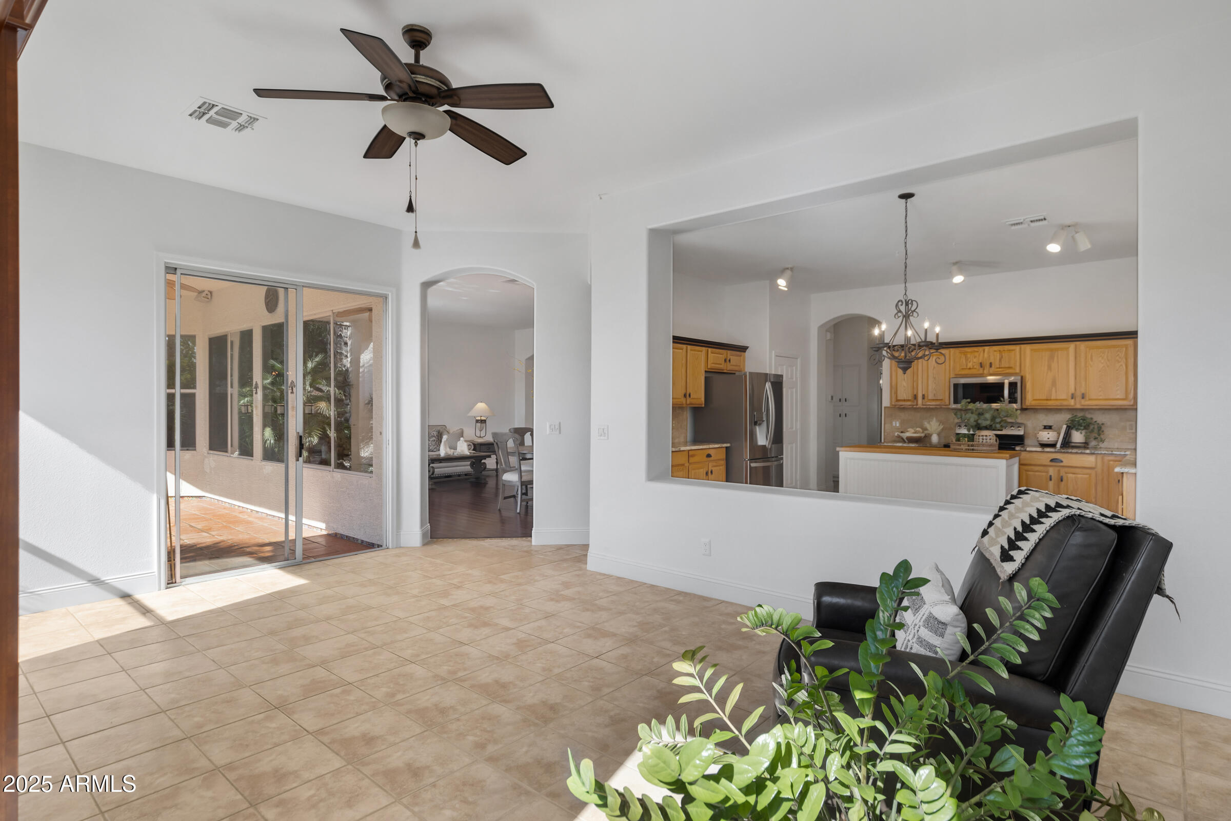 721 W CHERRYWOOD Drive