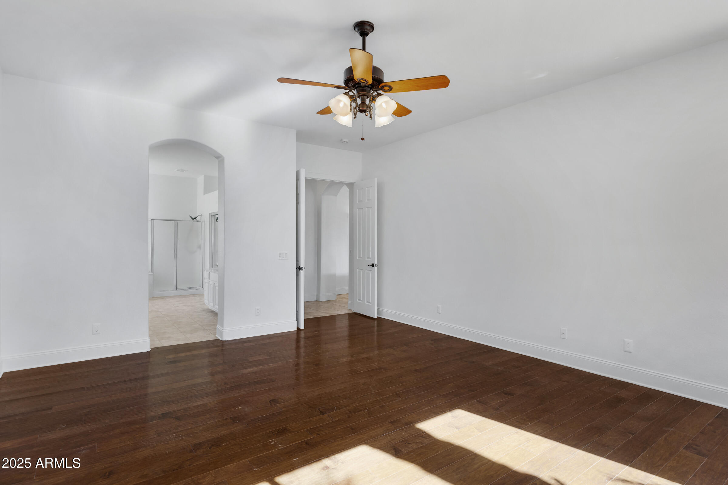 721 W CHERRYWOOD Drive