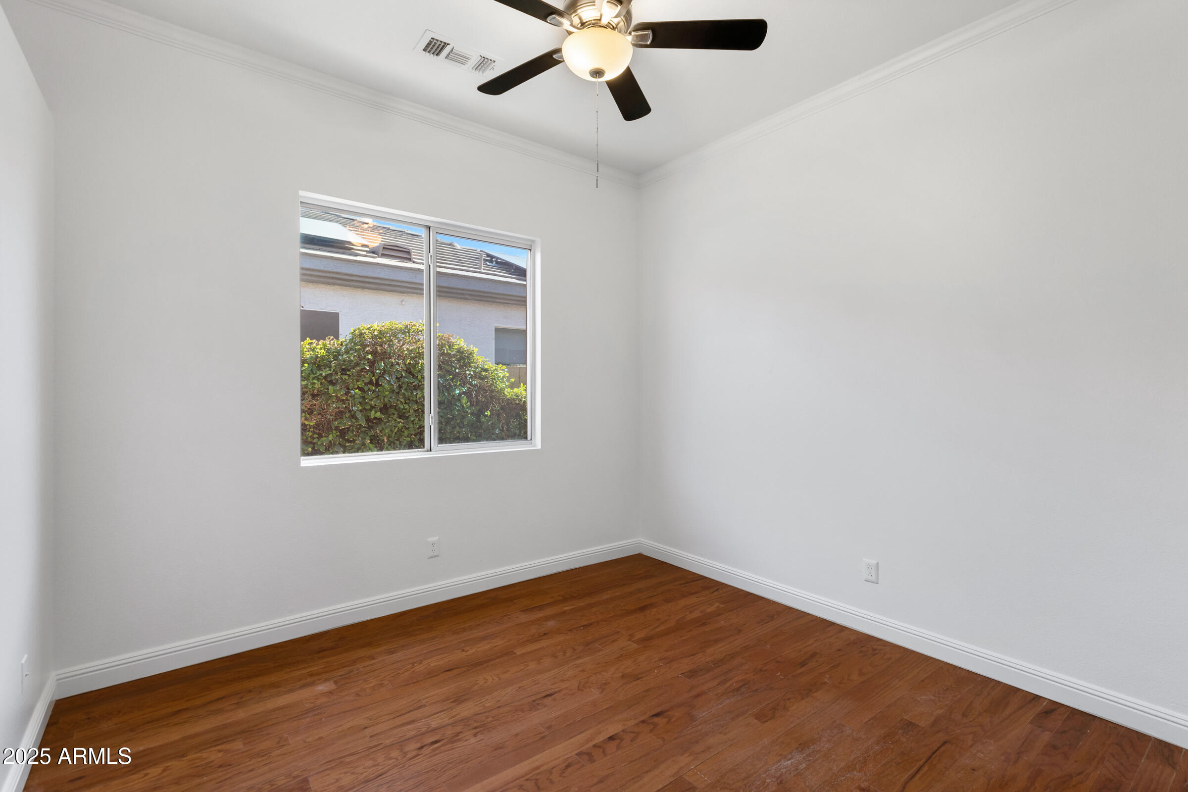 721 W CHERRYWOOD Drive