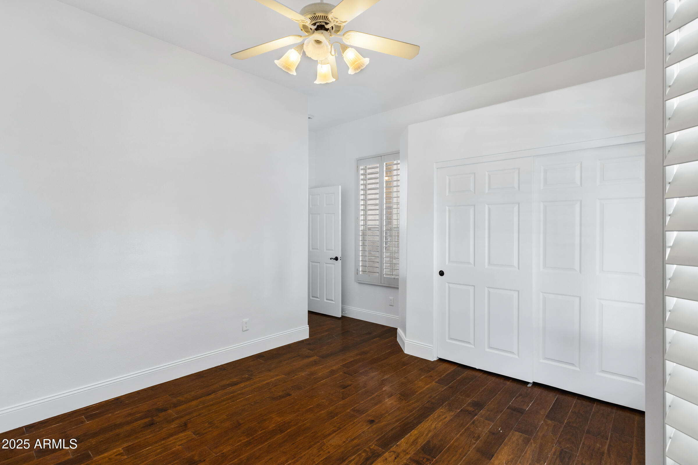 721 W CHERRYWOOD Drive