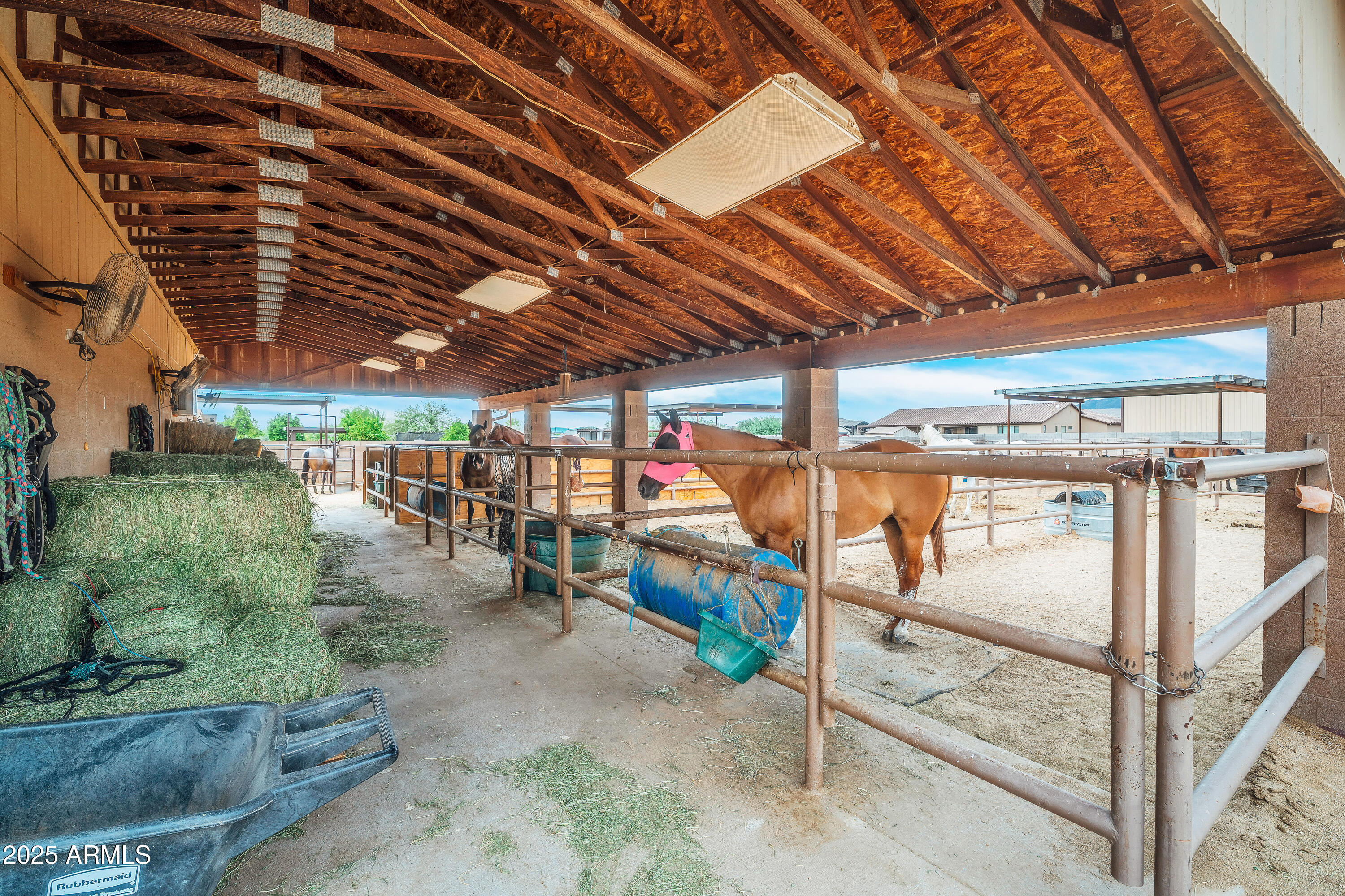 720 W HIDDEN VALLEY Drive -
