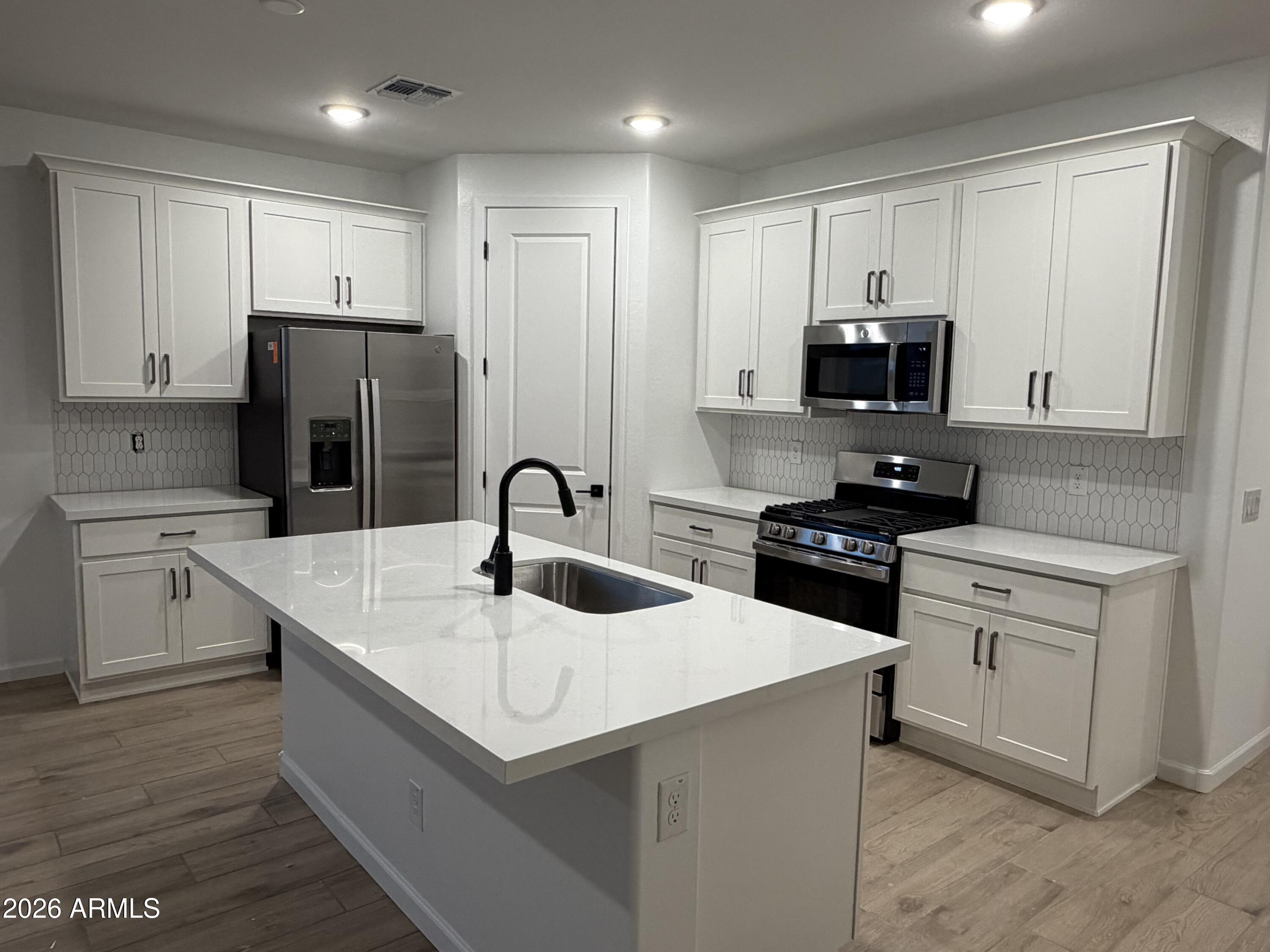 5540 W PIEDMONT Road