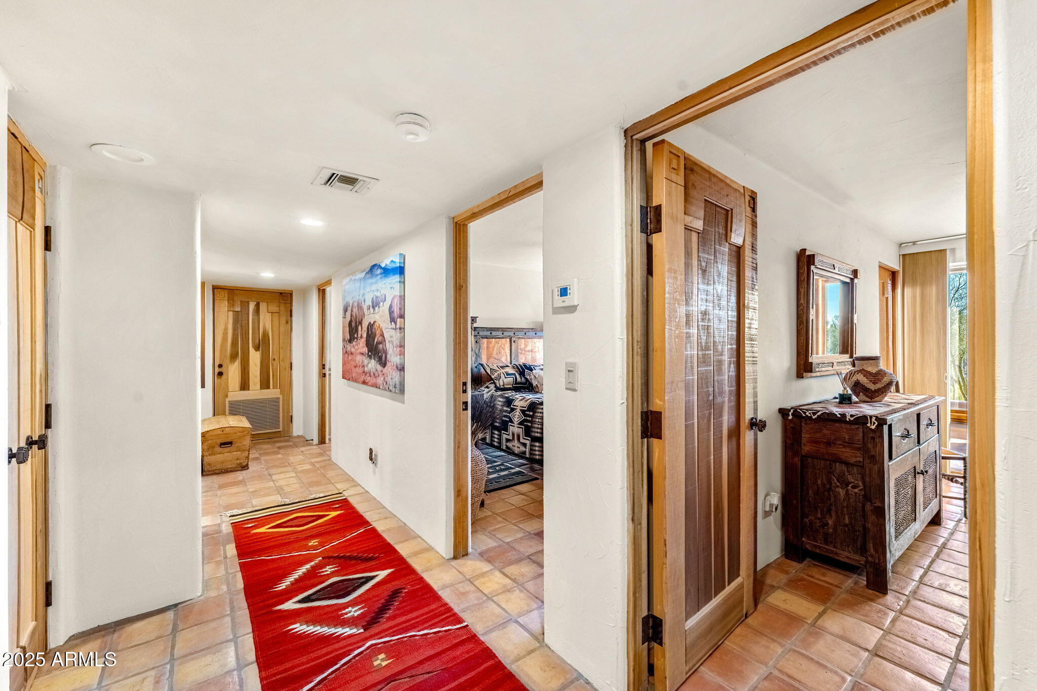 1084 N BOULDER Drive