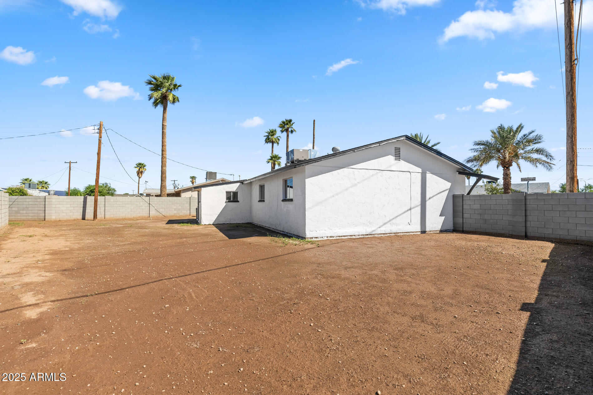 2230 E CHIPMAN Road