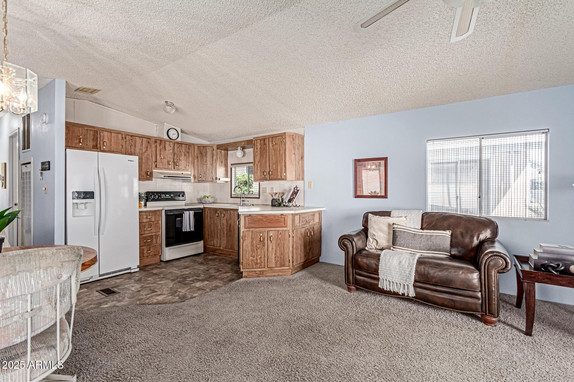 5735 E MCDOWELL Road 277