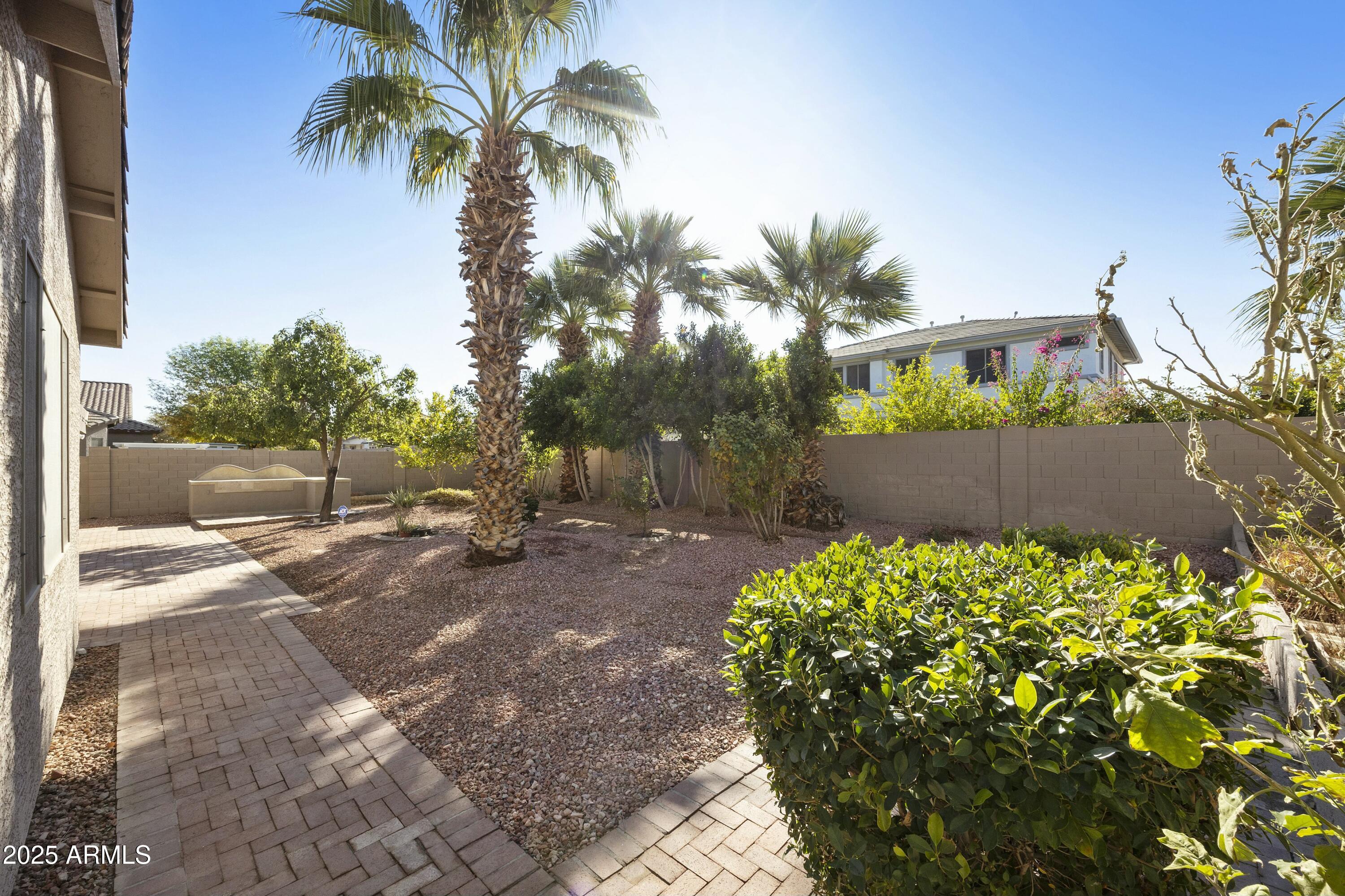 4615 W CORRAL Road