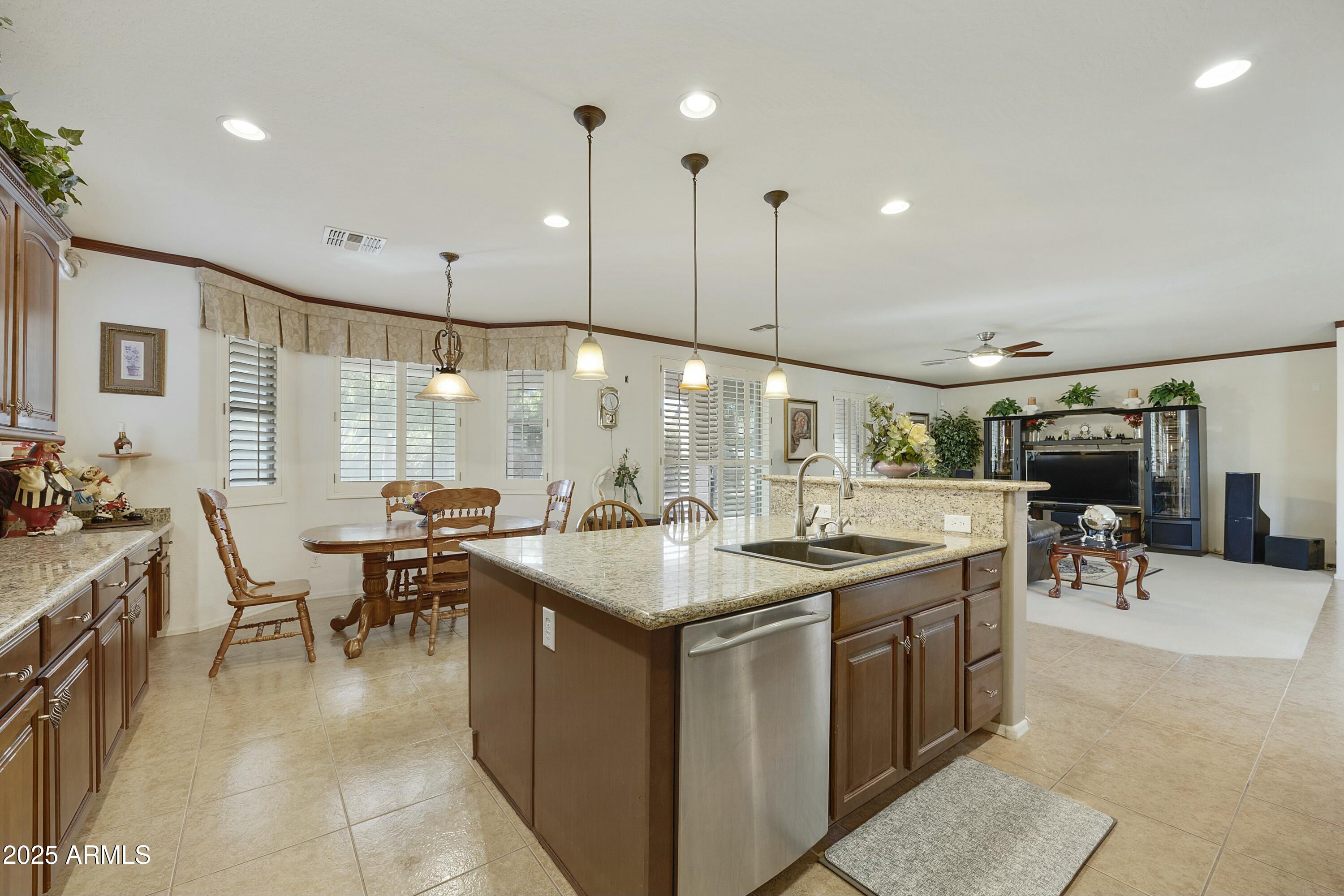 4615 W CORRAL Road