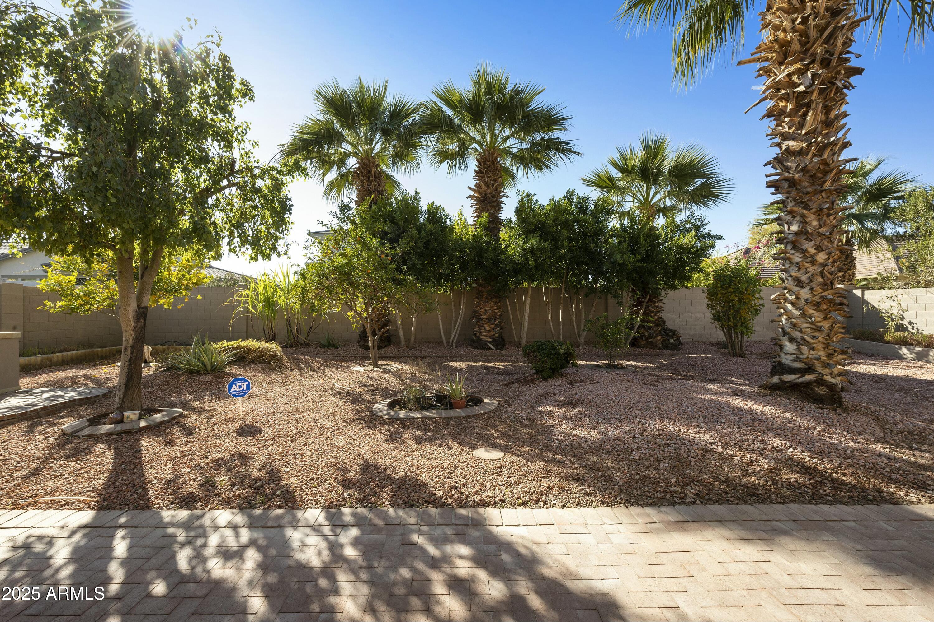 4615 W CORRAL Road