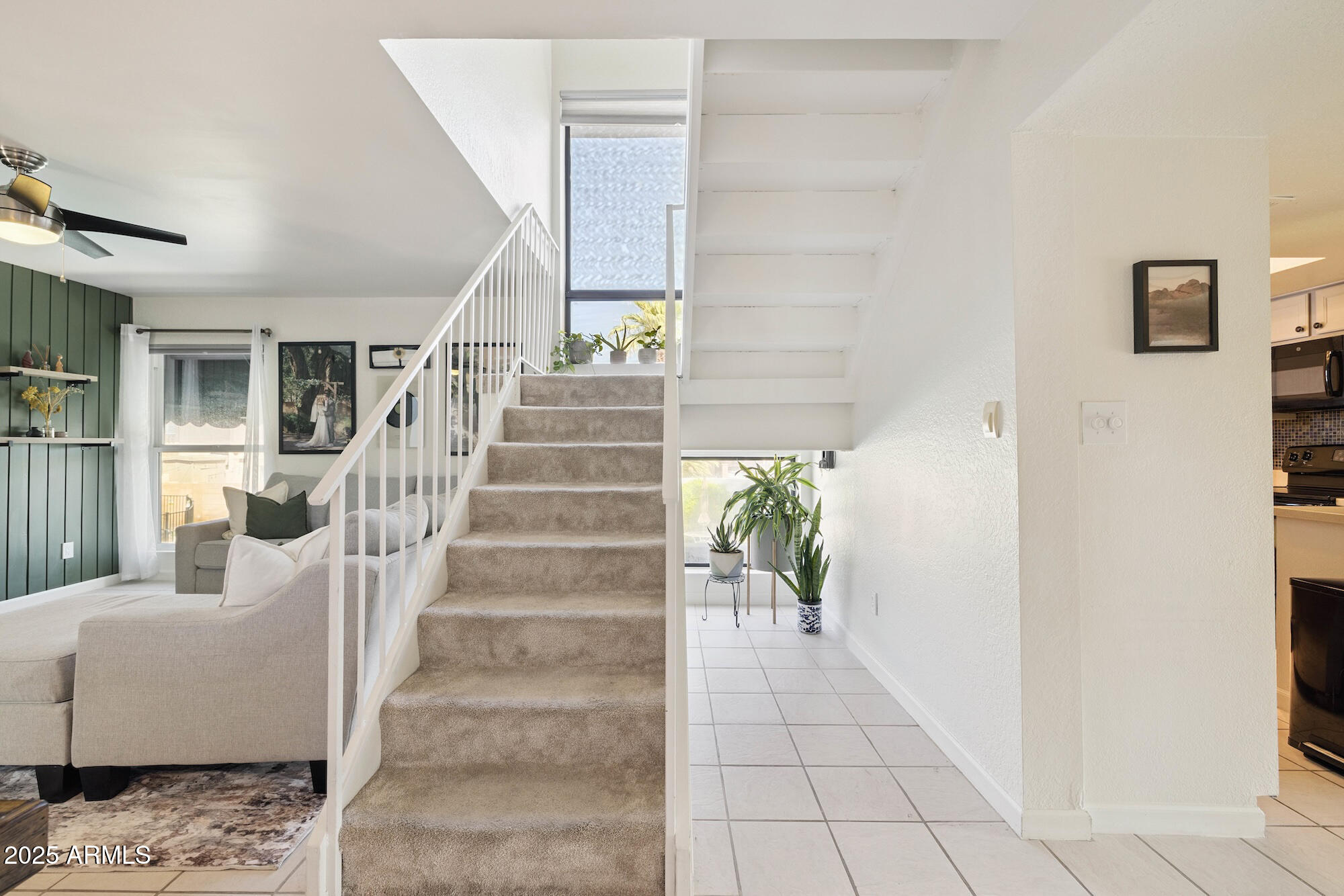 2 W GEORGIA Avenue 12