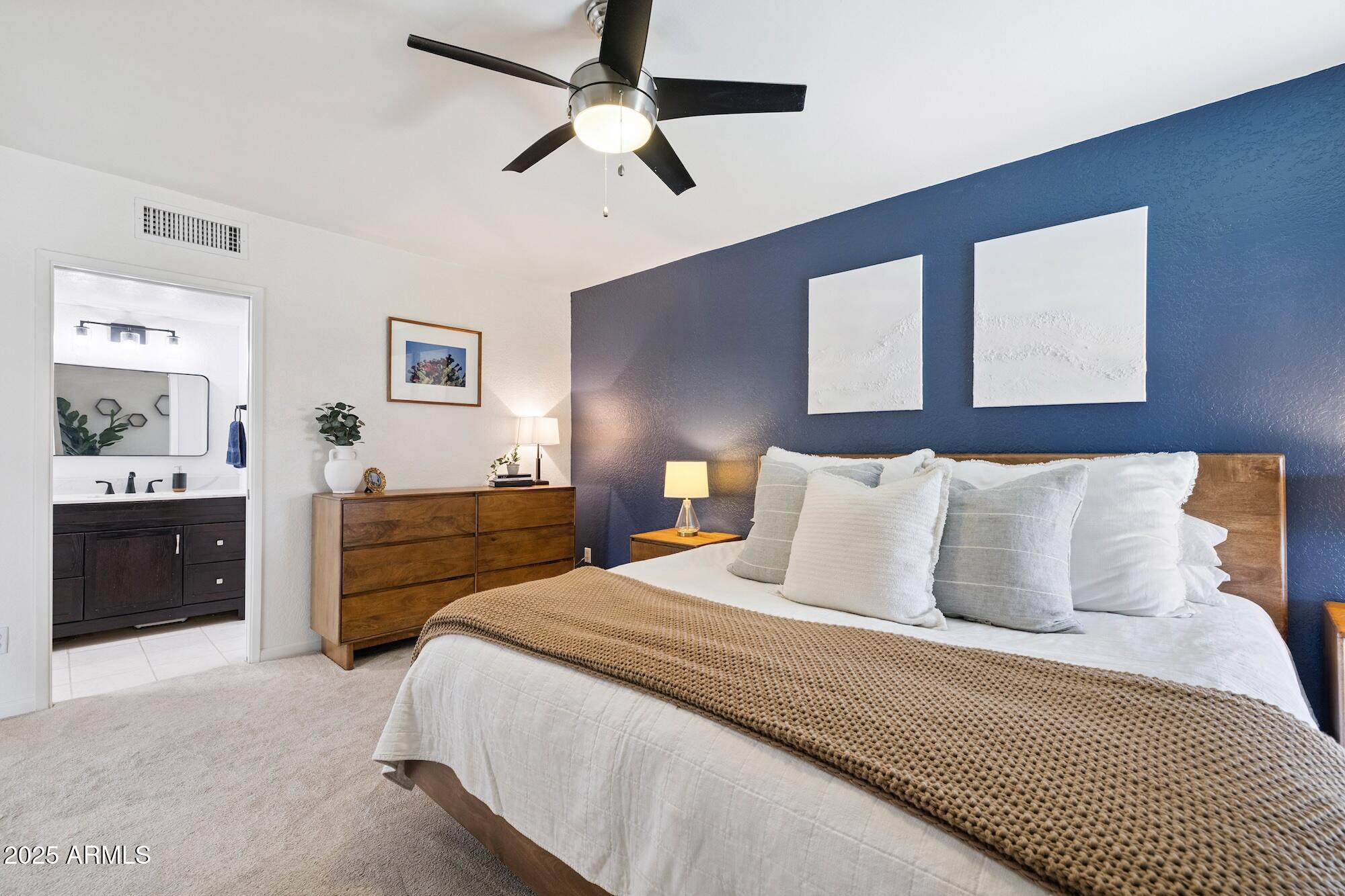 2 W GEORGIA Avenue 12