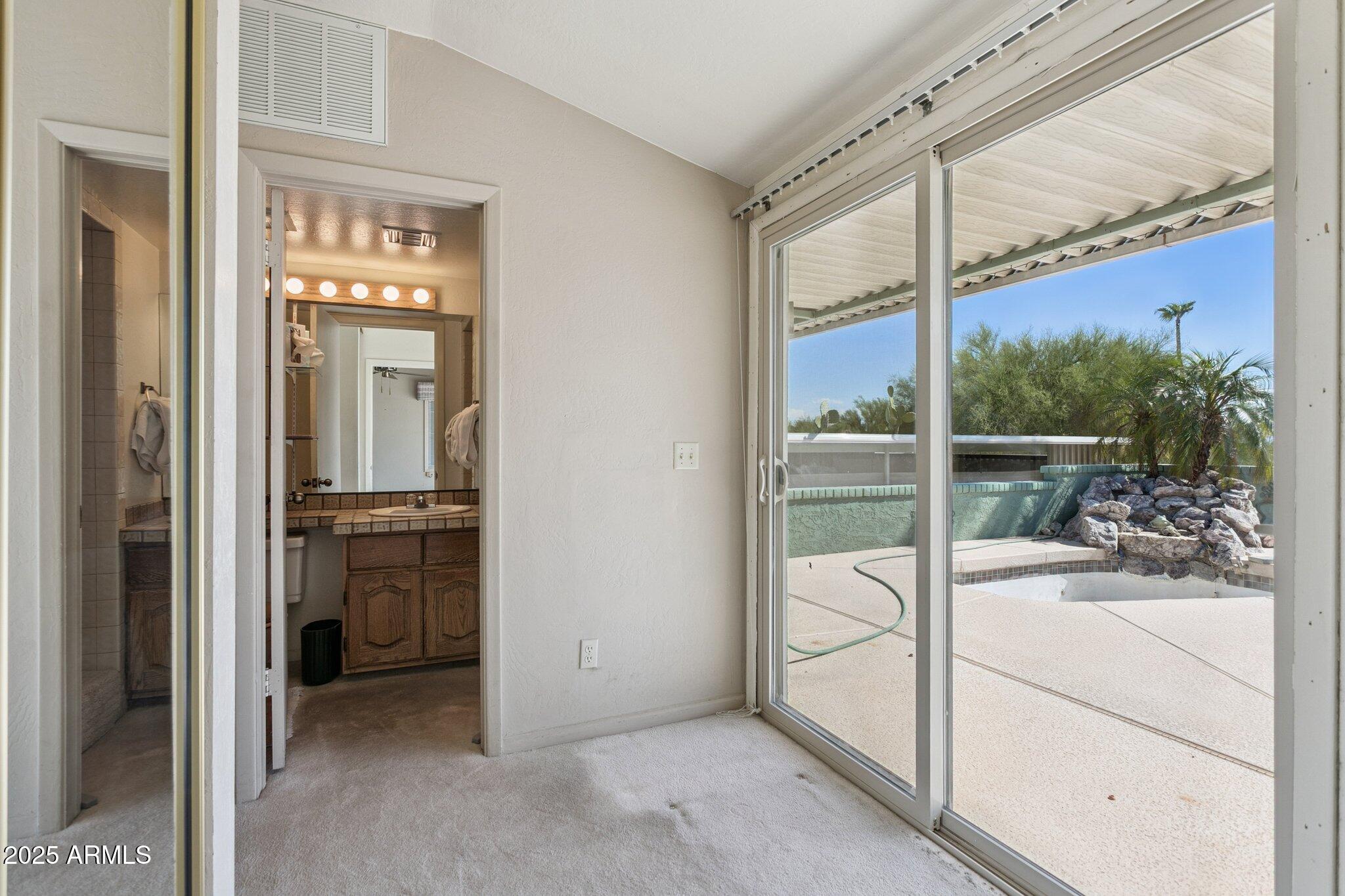 8340 N 16th Street