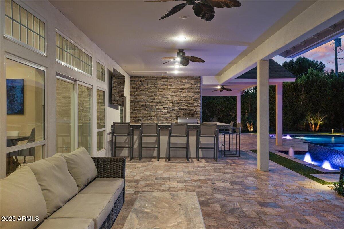 6522 E CALLE DEL MEDIA