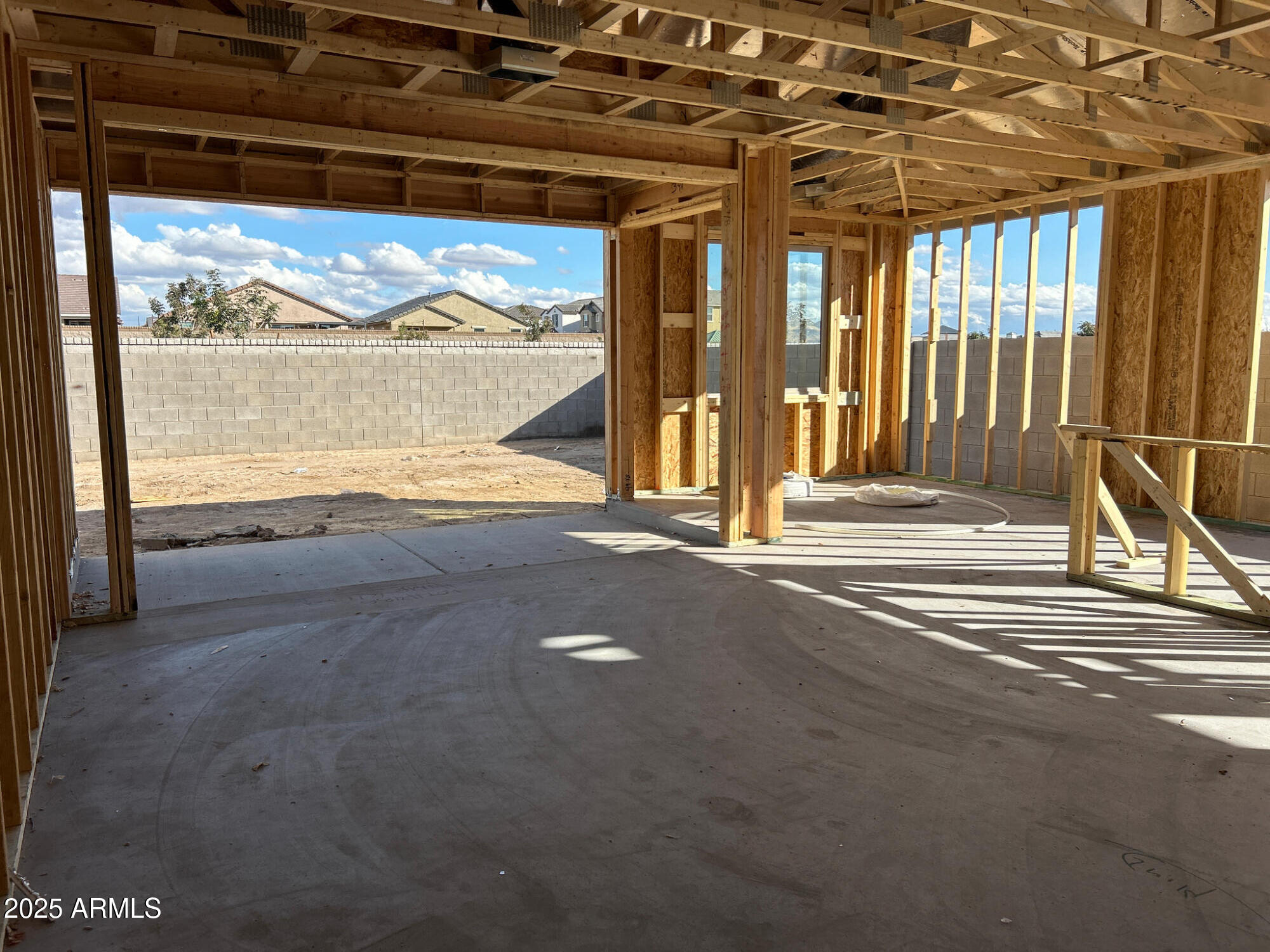 32057 N LONE RANCHER Way