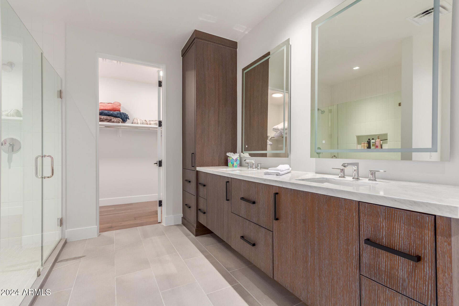 6311 E PHOENICIAN Boulevard 18