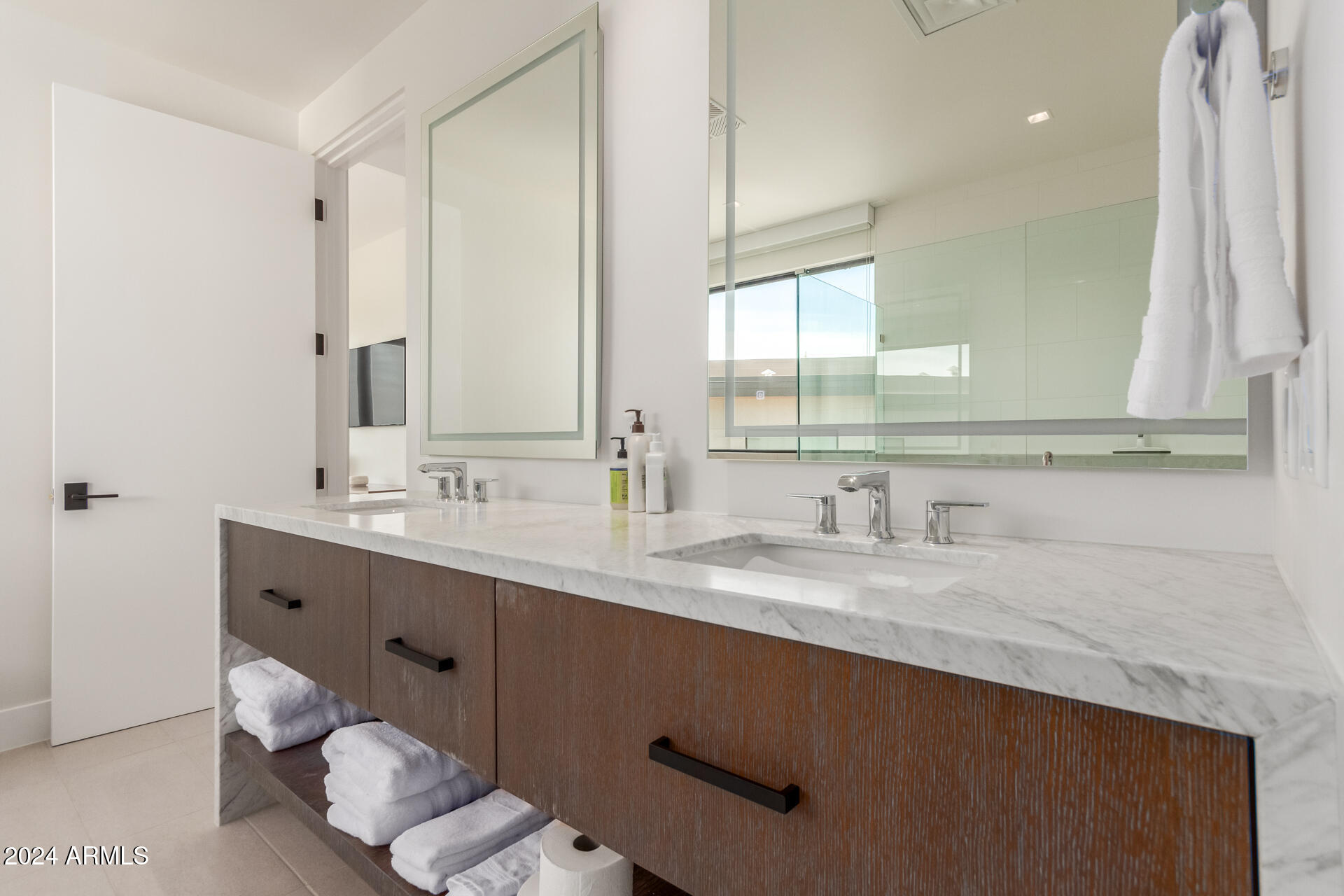 6311 E PHOENICIAN Boulevard 18