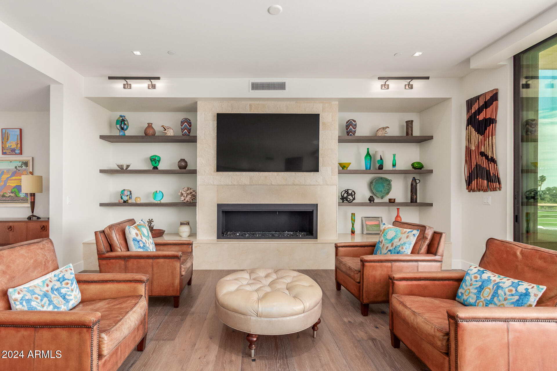 6311 E PHOENICIAN Boulevard 18