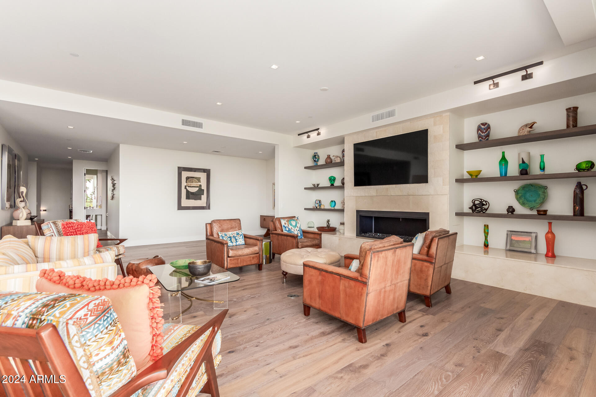 6311 E PHOENICIAN Boulevard 18