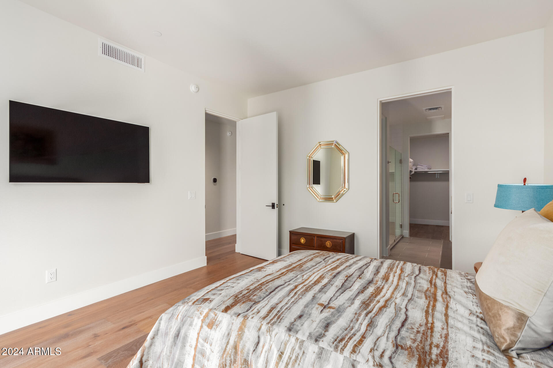 6311 E PHOENICIAN Boulevard 18