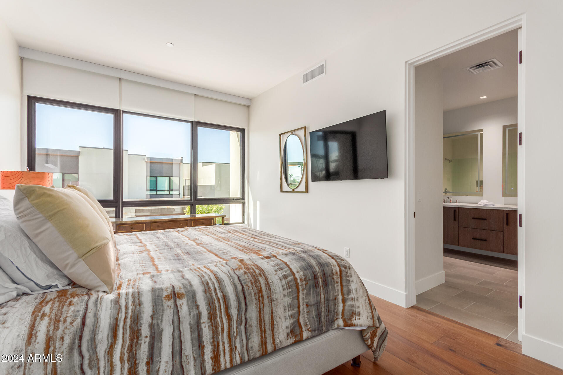 6311 E PHOENICIAN Boulevard 18