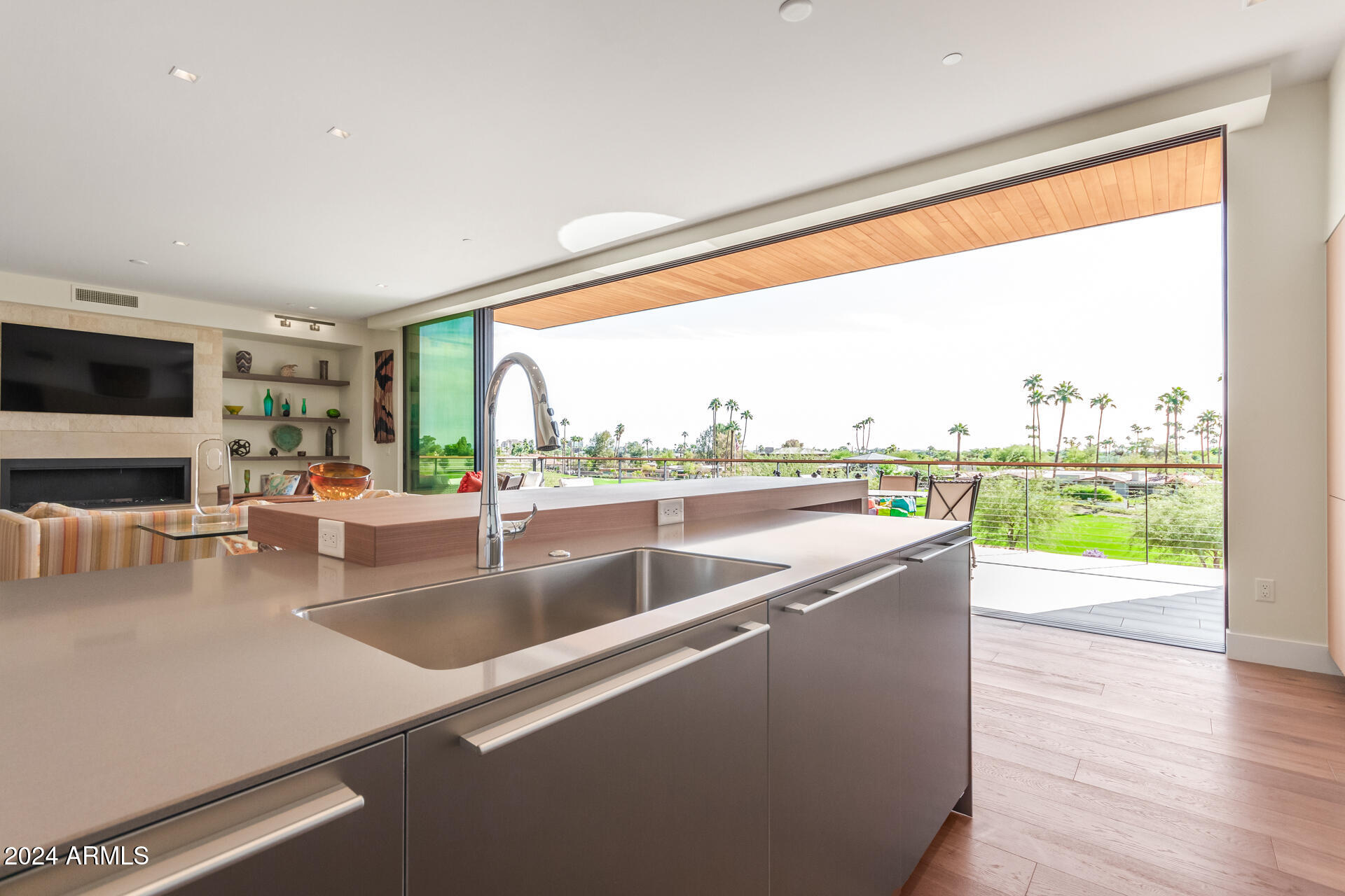 6311 E PHOENICIAN Boulevard 18