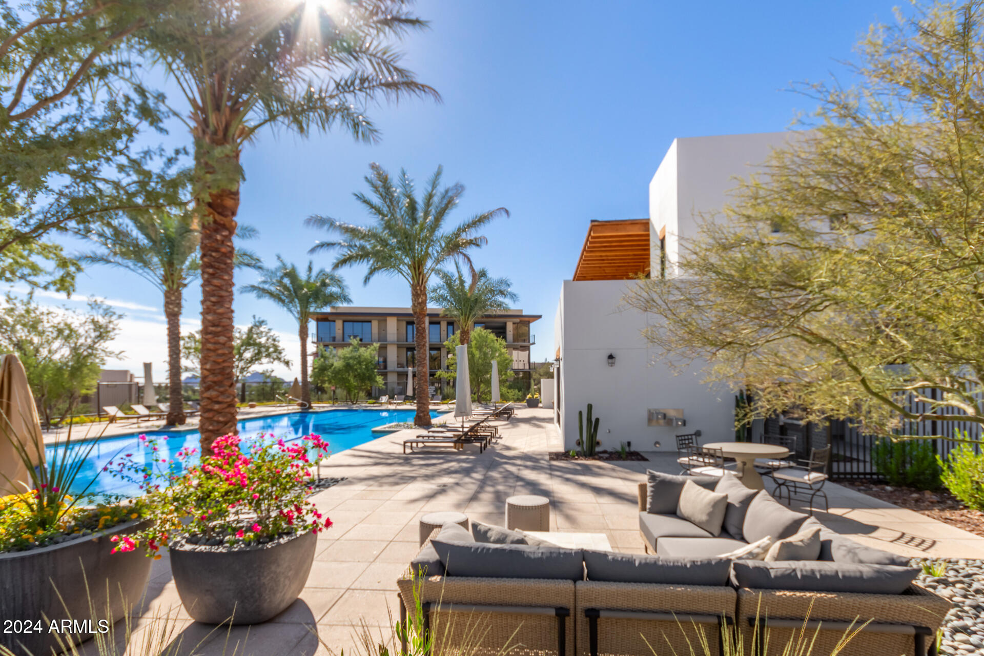 6311 E PHOENICIAN Boulevard 18