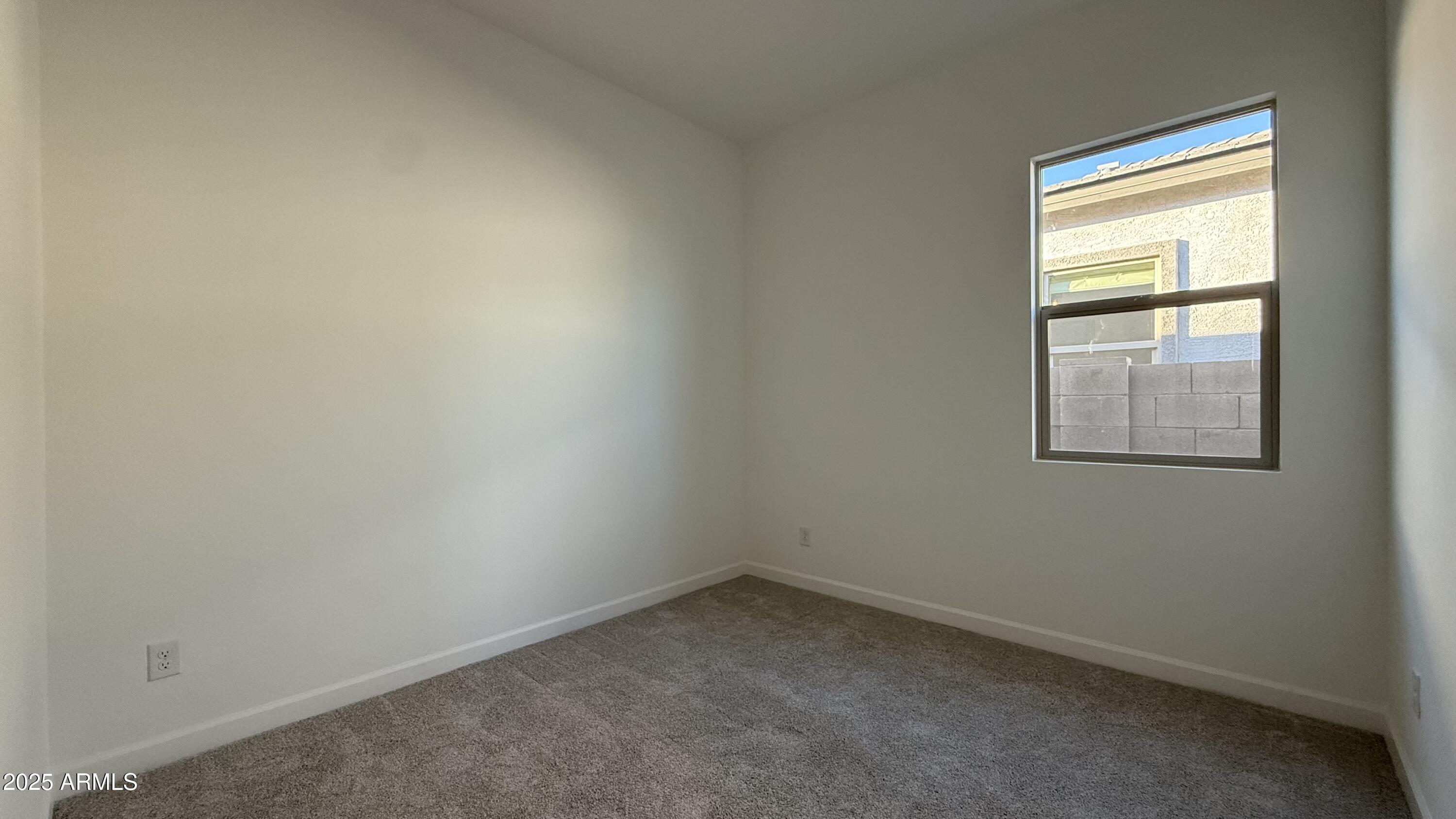 6042 S CHATHAM