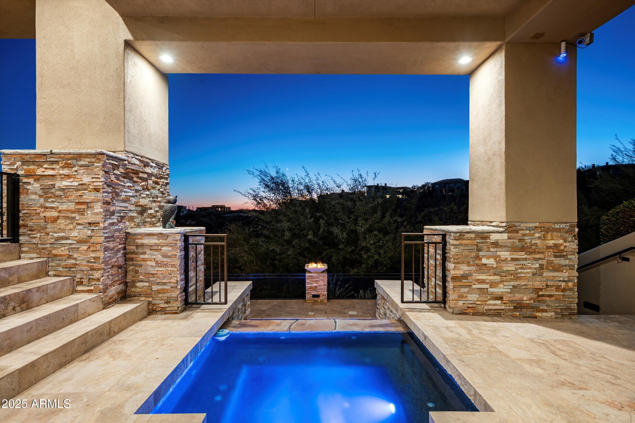 9732 N FIRERIDGE Trail