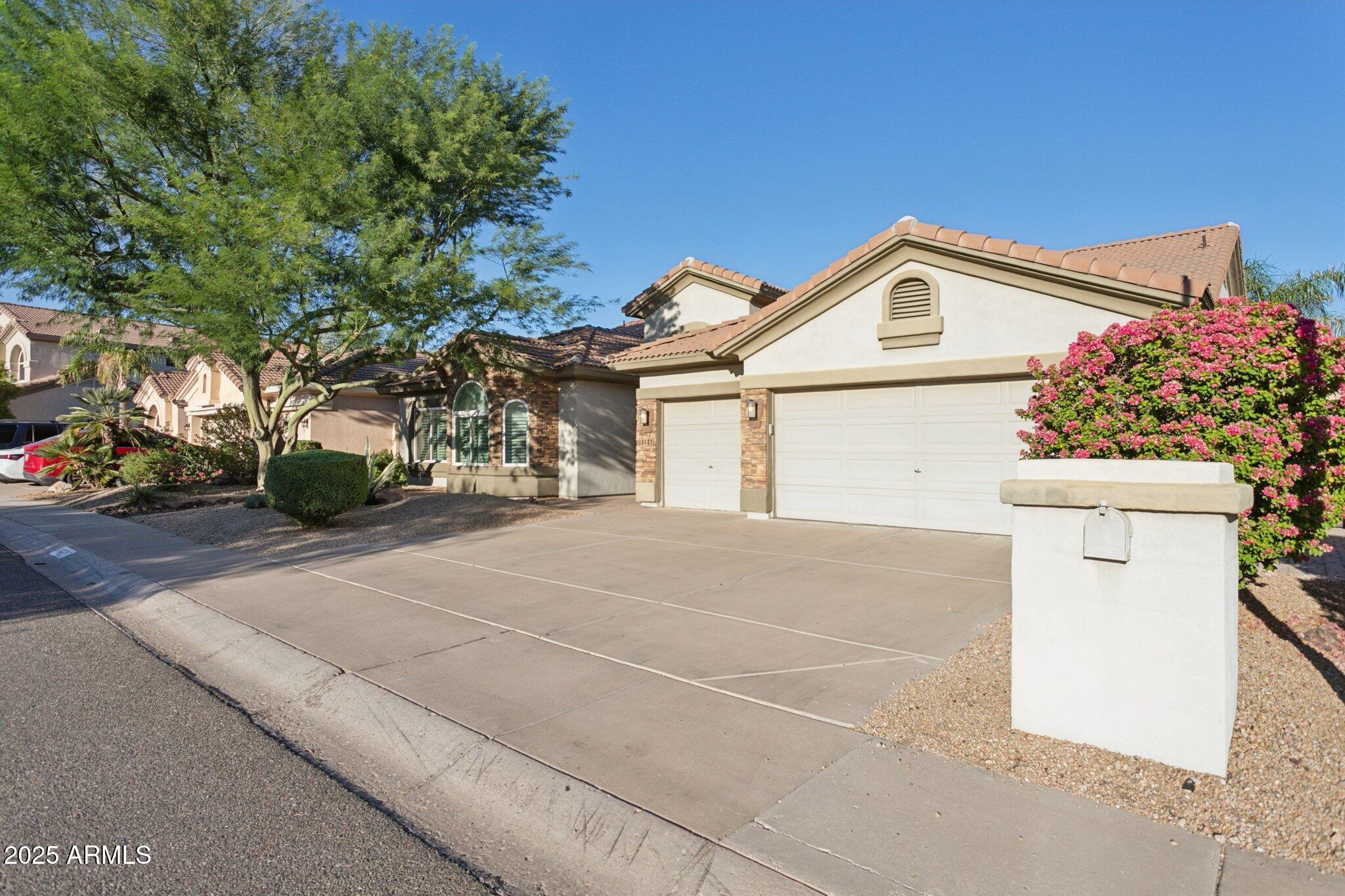 16627 N 60th Place