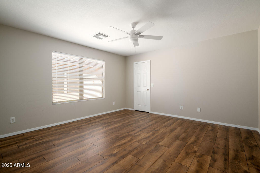 7940 W Mission Lane