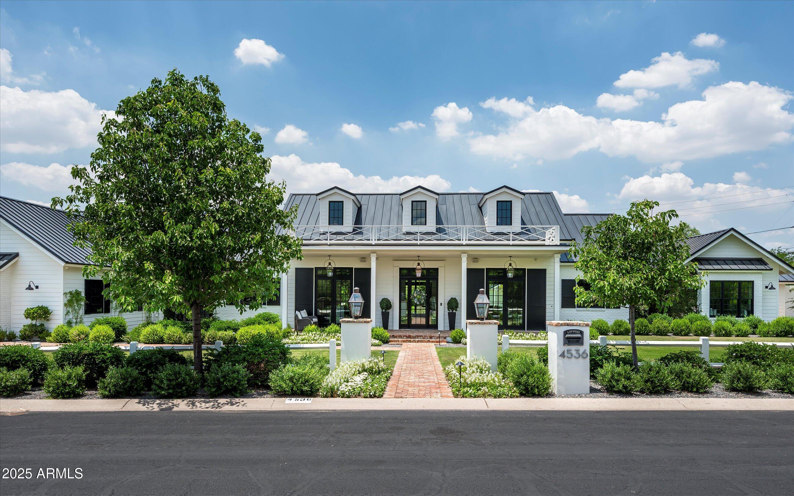 4536 N 49TH Place