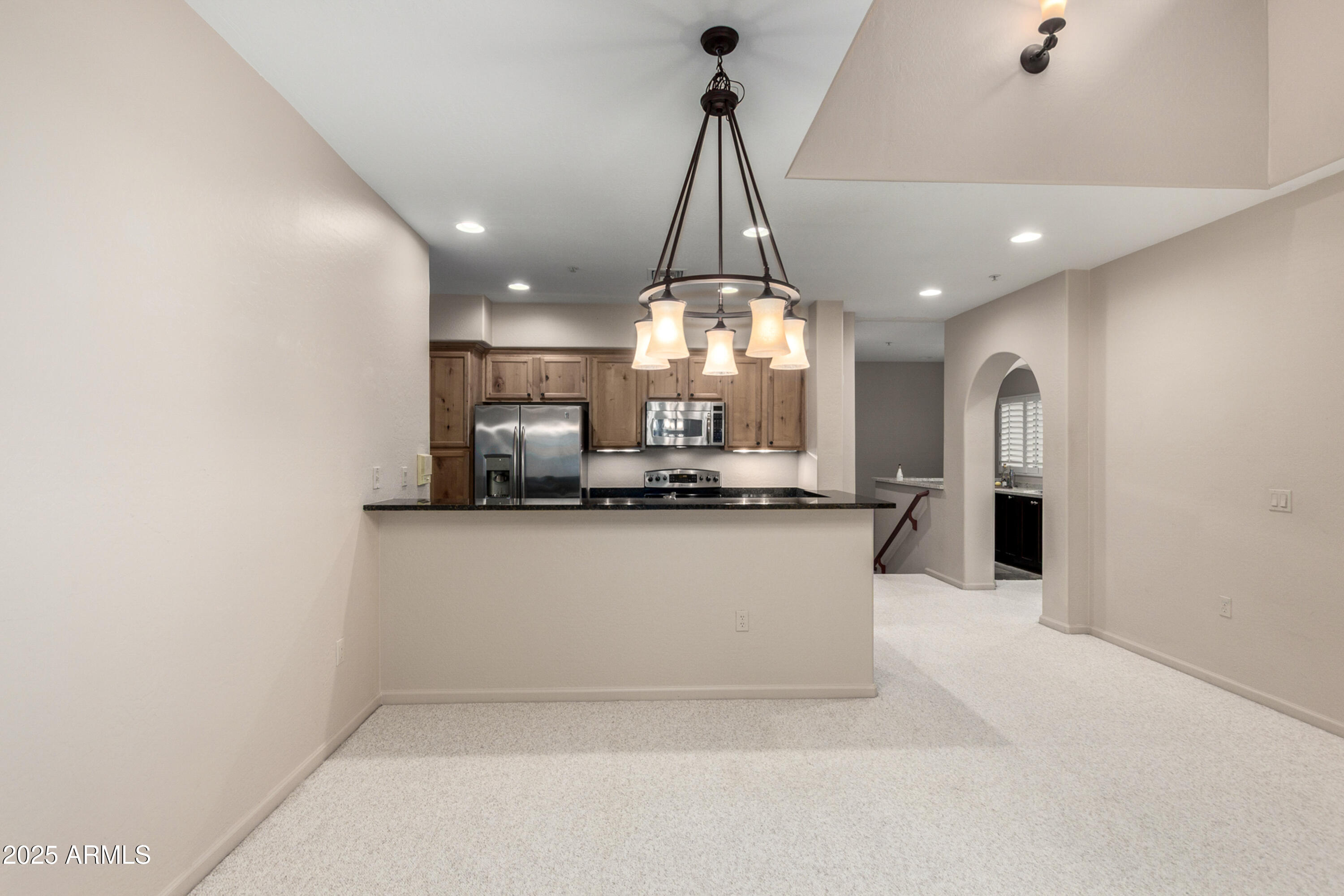 3935 E ROUGH RIDER Road 1190