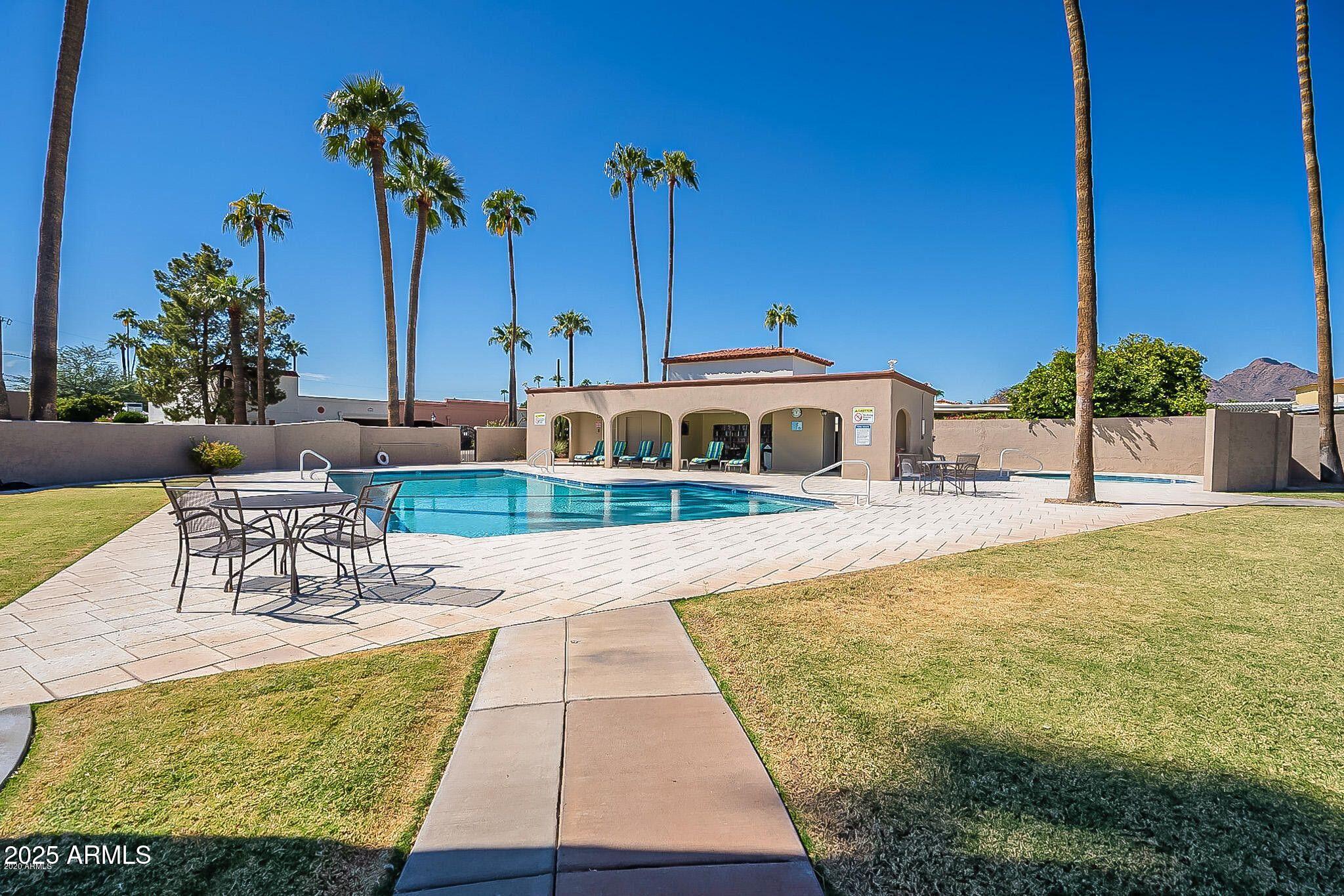 4730 N 76TH Place