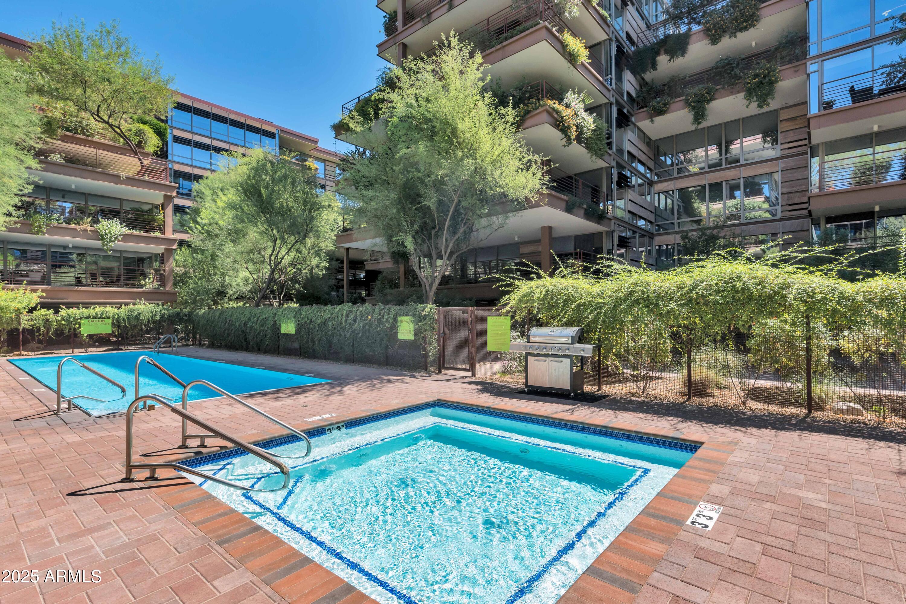 7161 E RANCHO VISTA Drive 6002