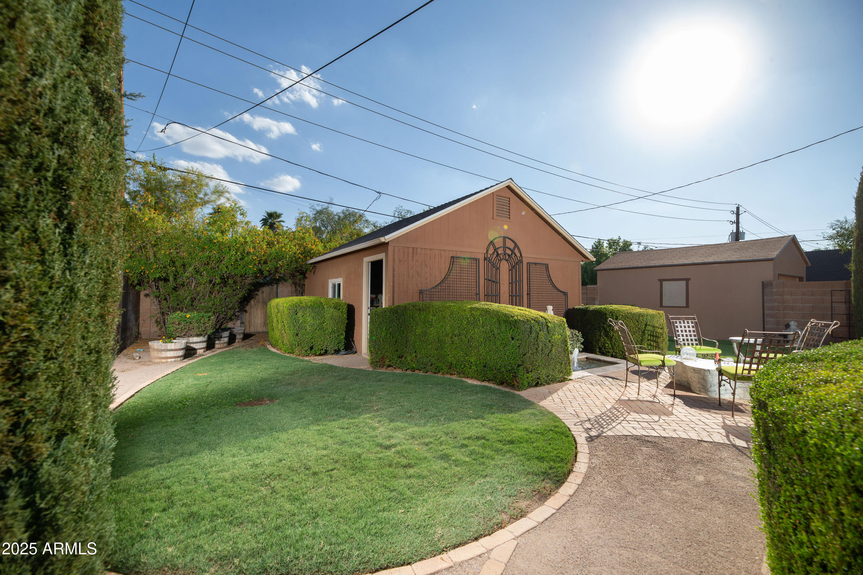 321 W Vernon Avenue