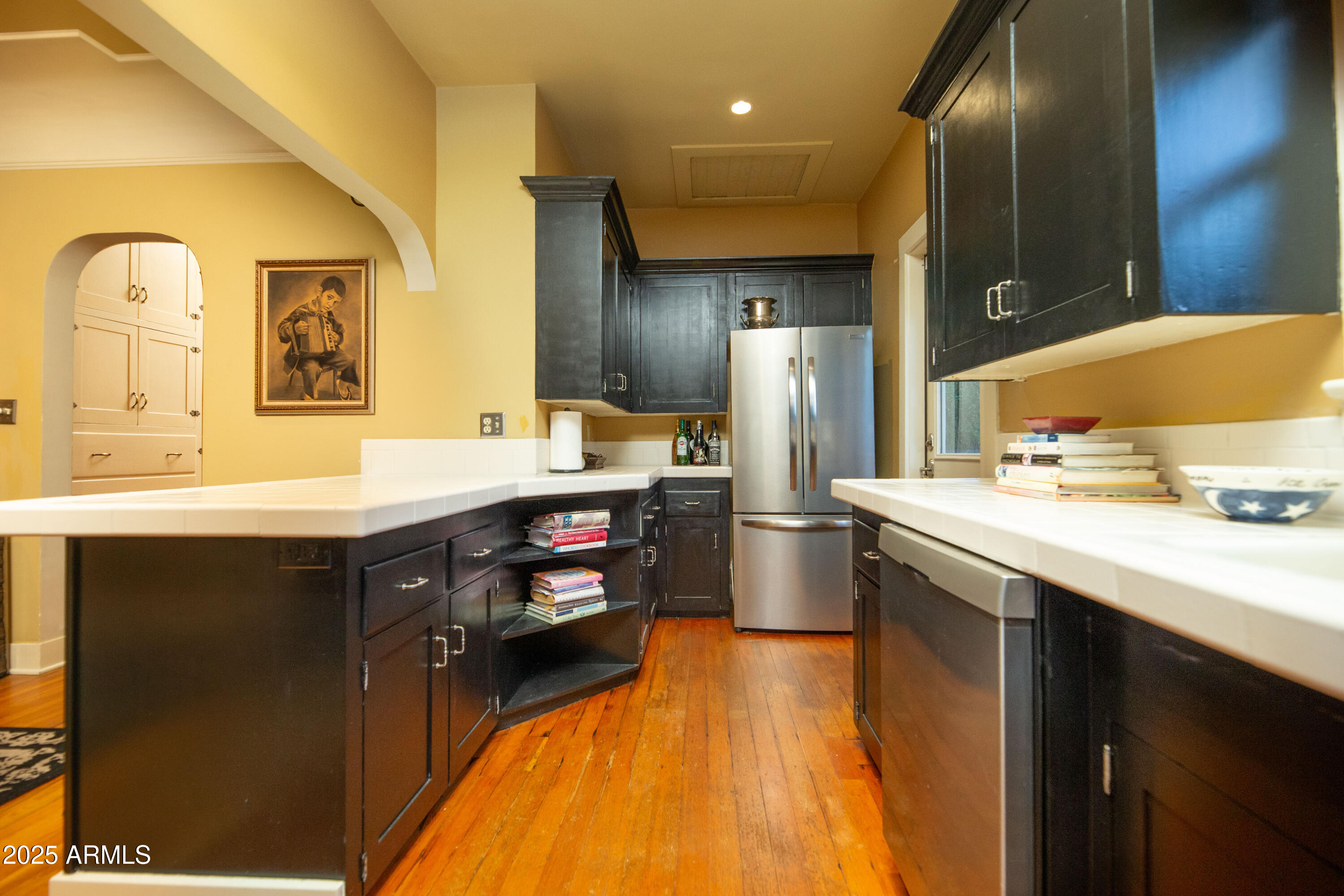 321 W Vernon Avenue