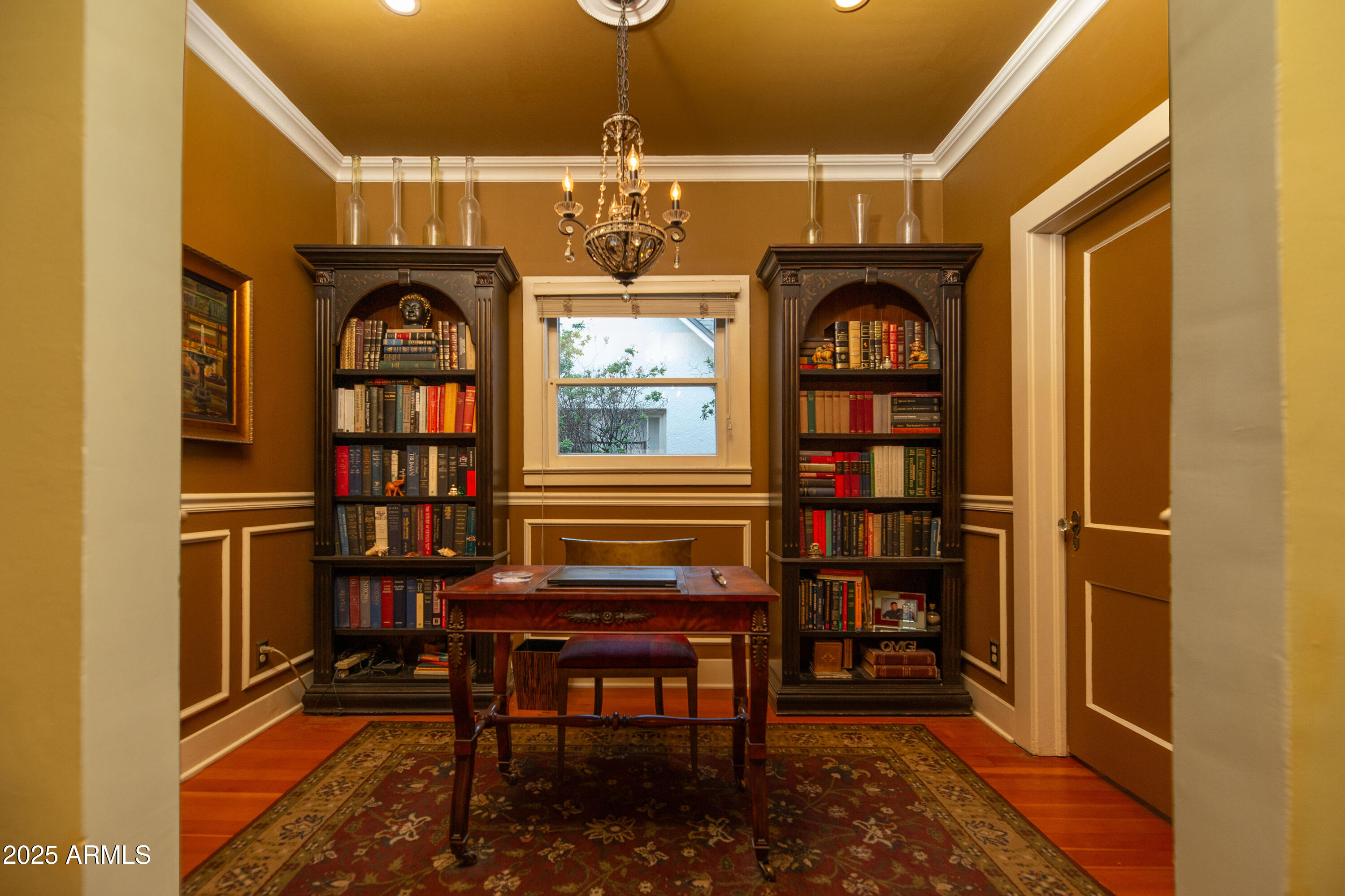 321 W Vernon Avenue