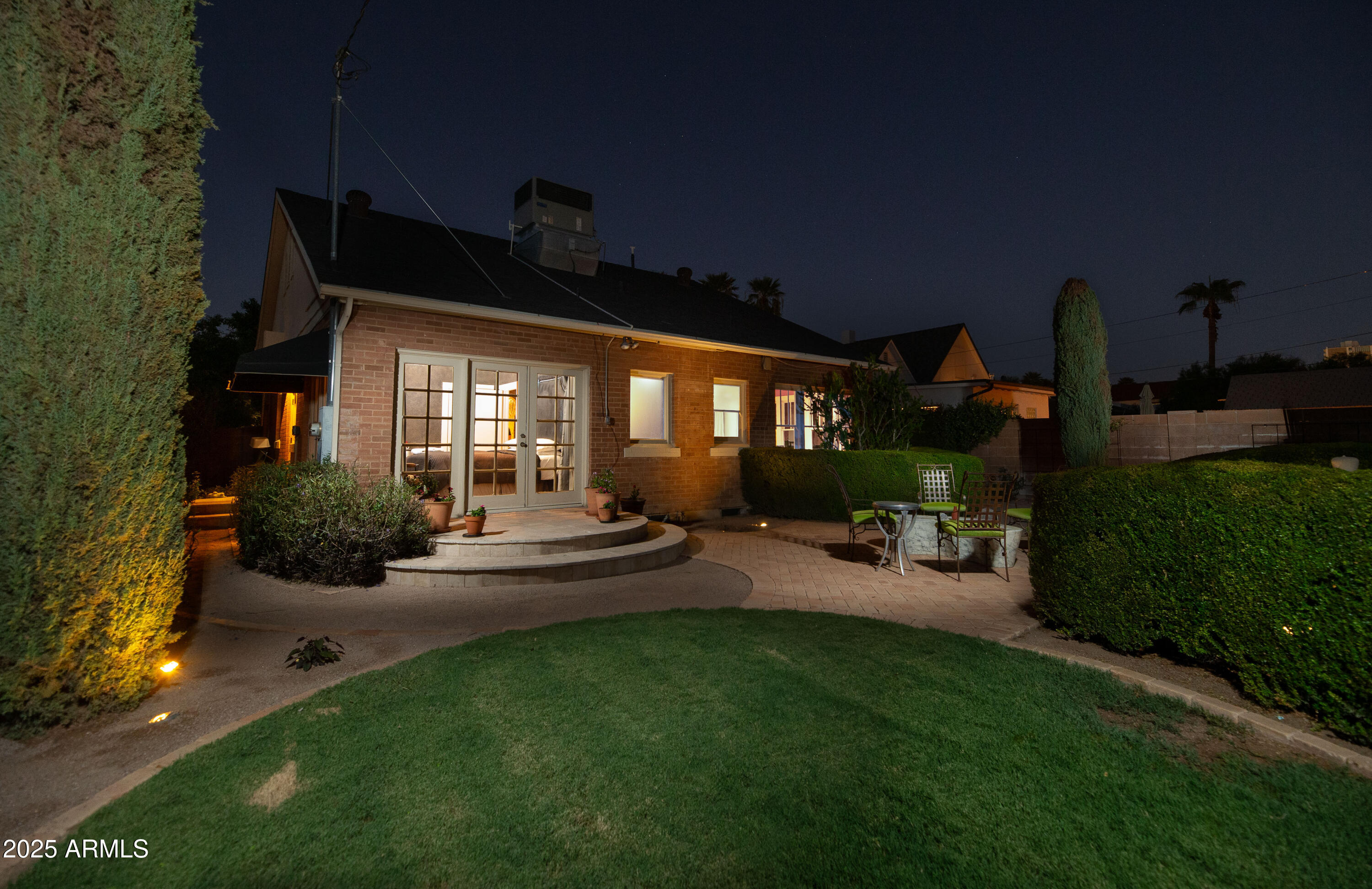 321 W Vernon Avenue