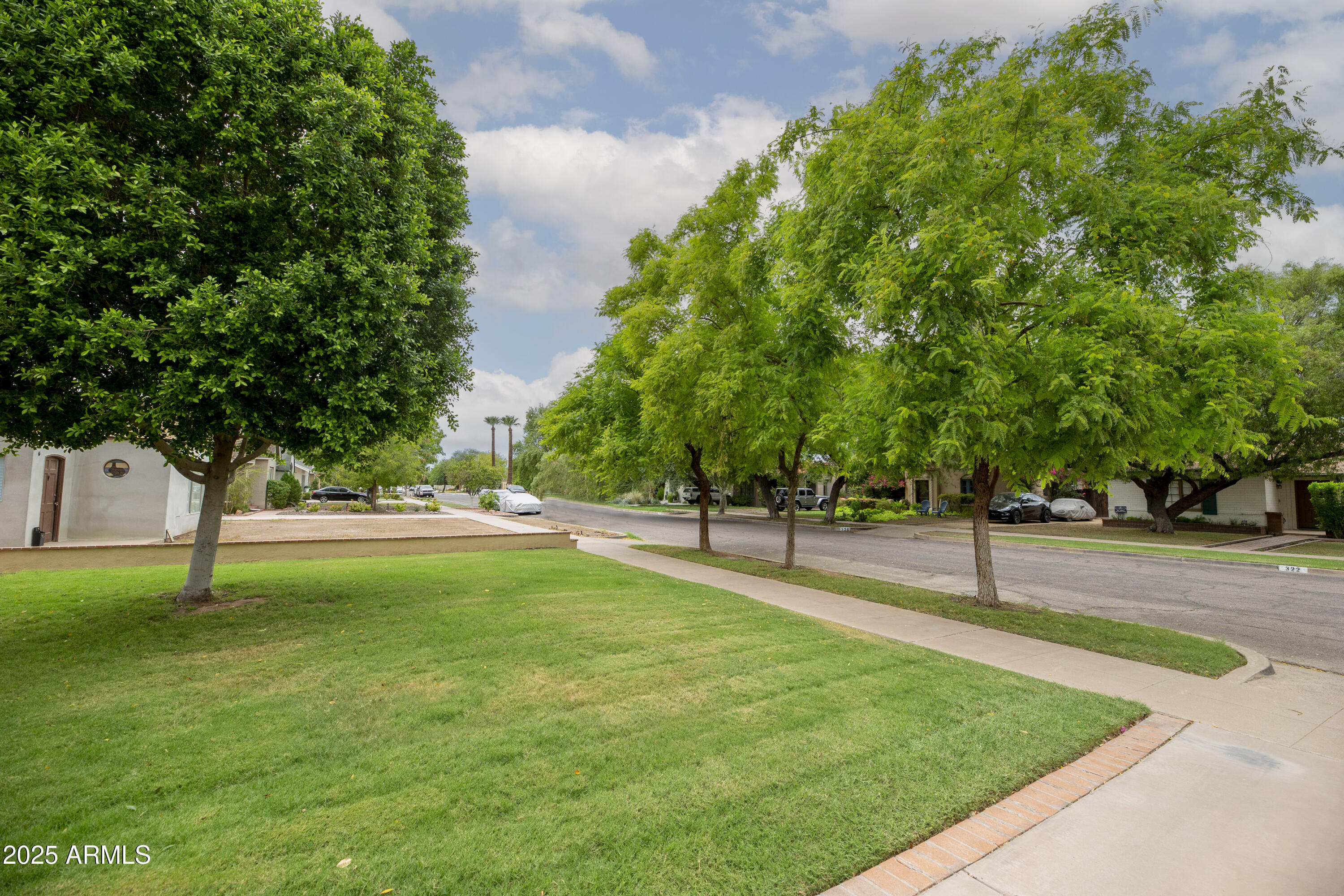 321 W Vernon Avenue