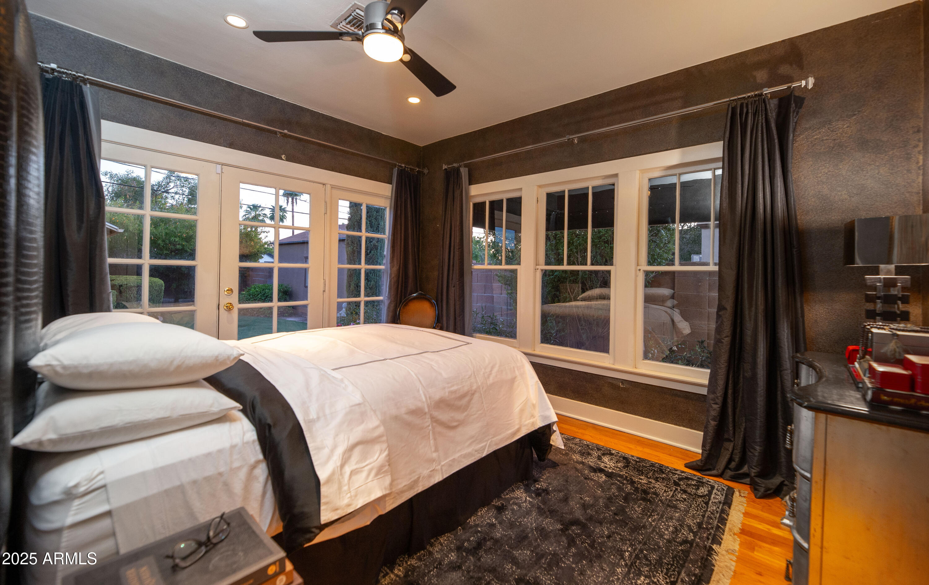 321 W Vernon Avenue