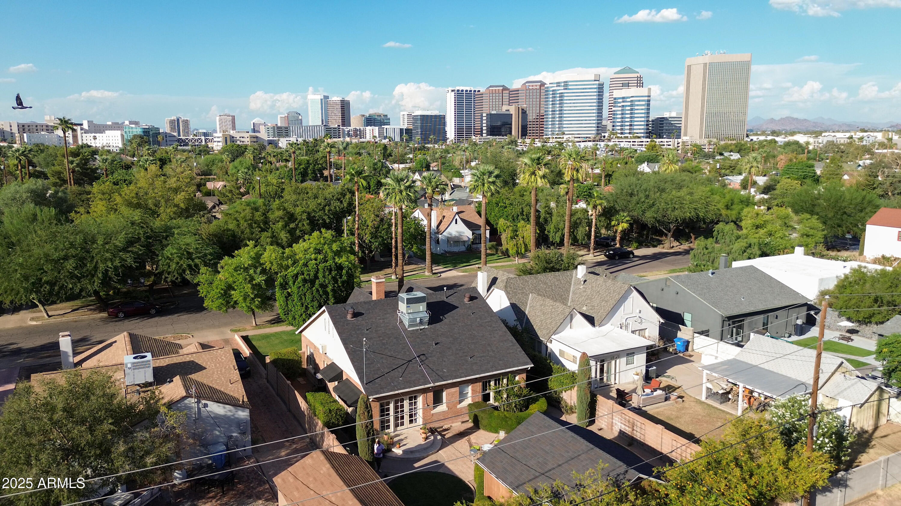 321 W Vernon Avenue