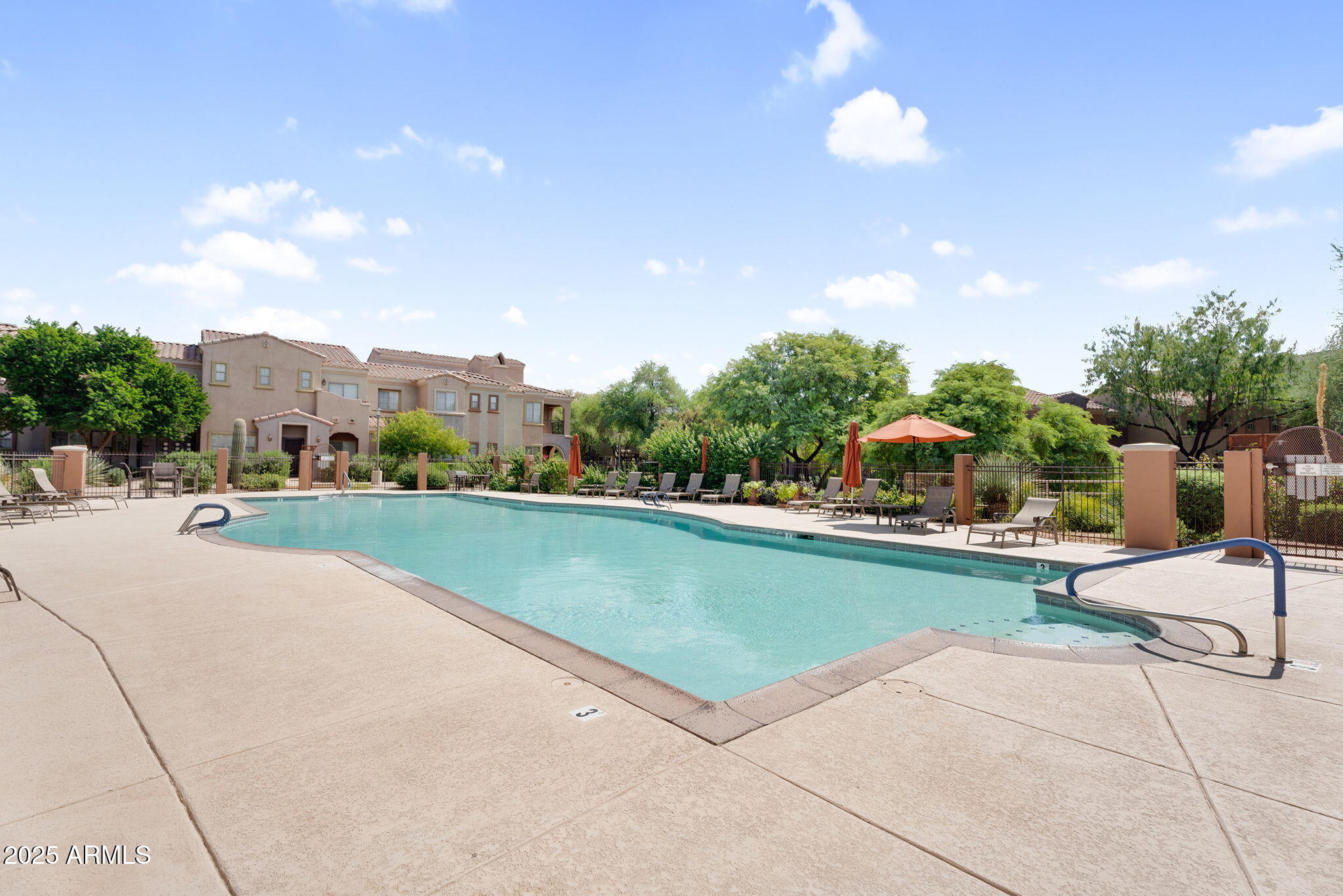 3935 E ROUGH RIDER Road 1057