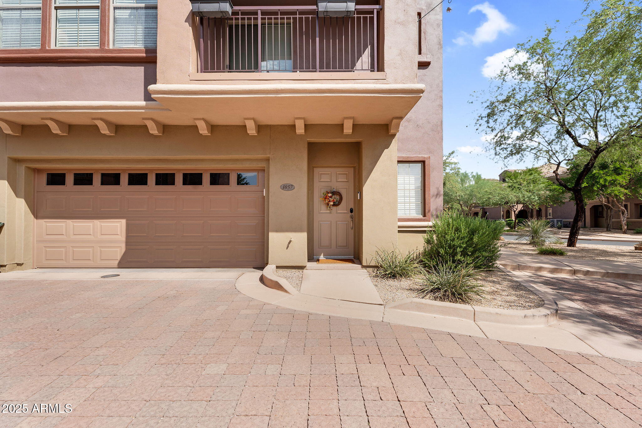 3935 E ROUGH RIDER Road 1057