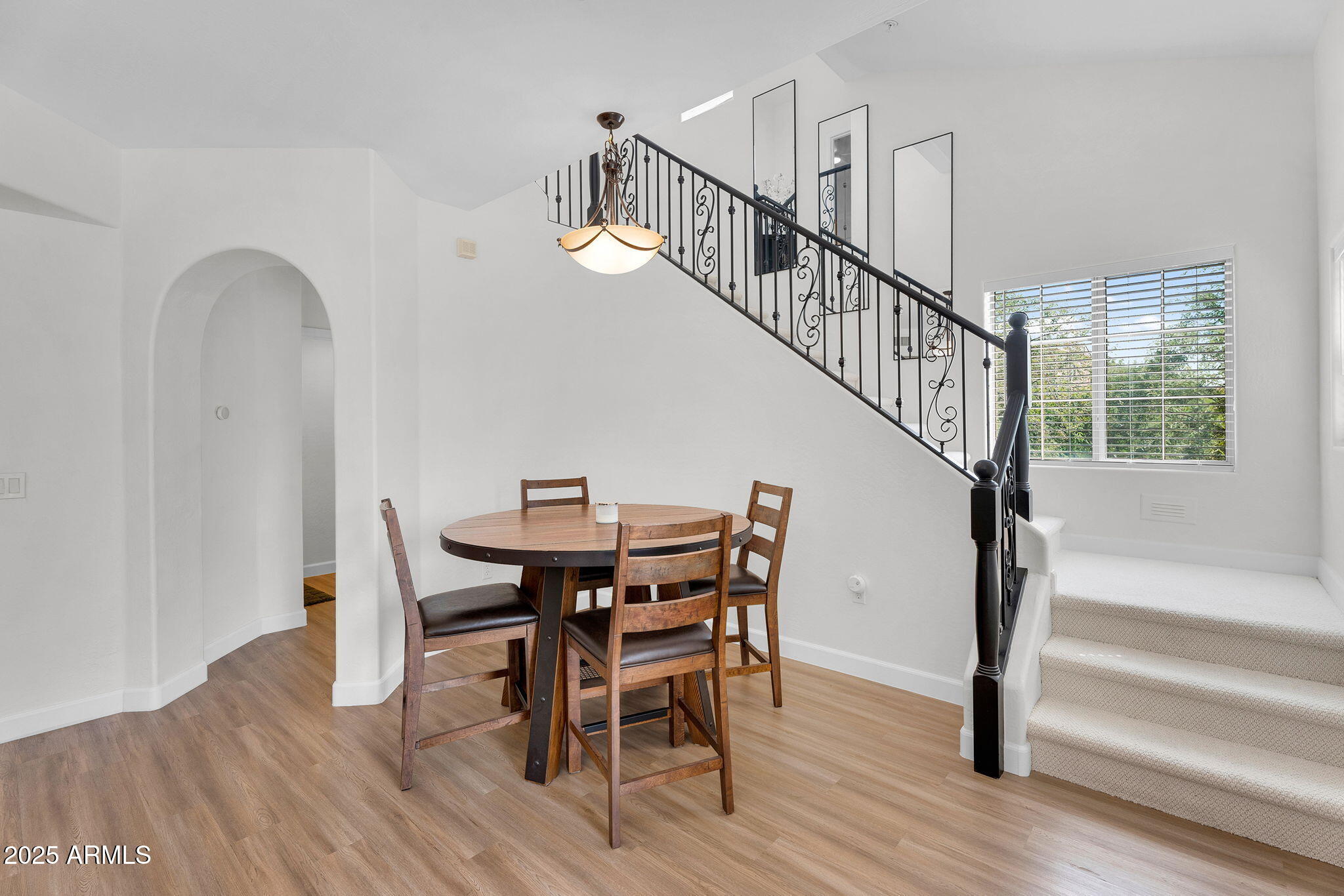 3935 E ROUGH RIDER Road 1057