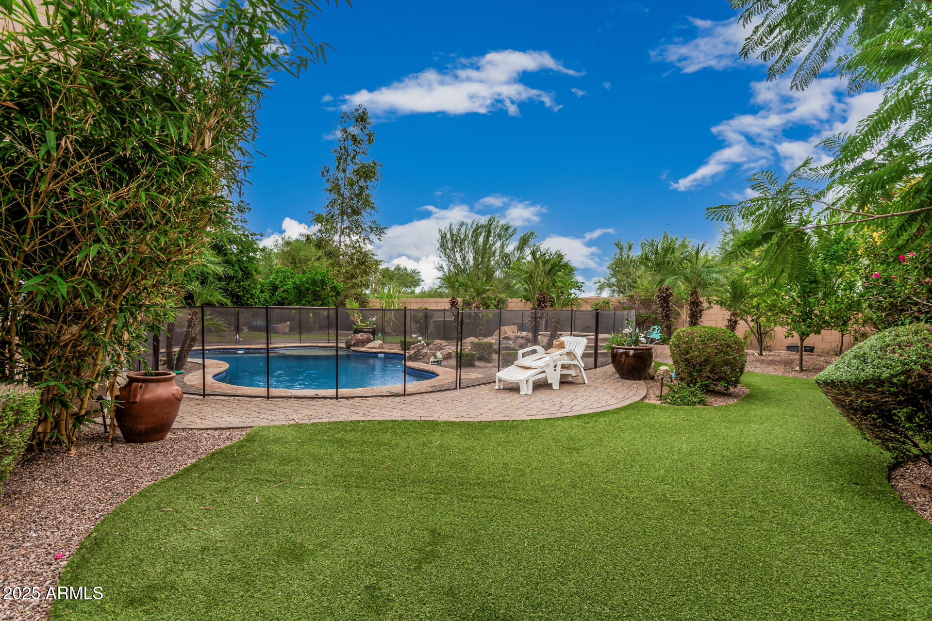 5319 E BAKER Drive