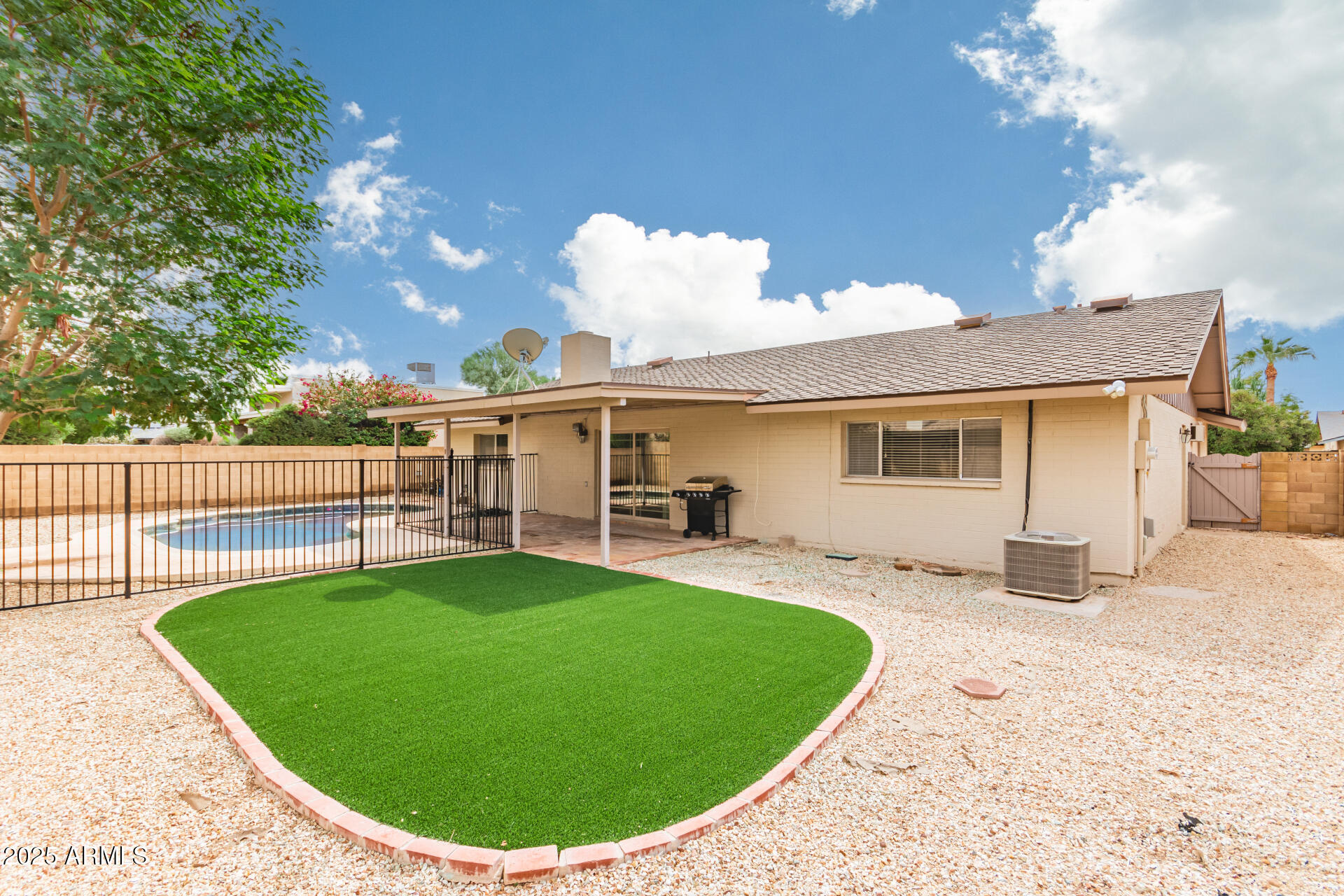 8308 E Buena Terra Way