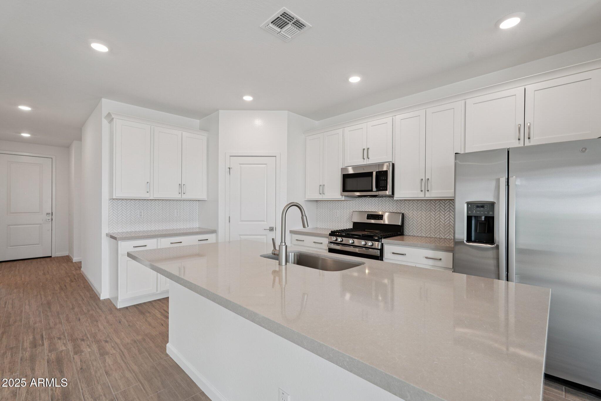 16182 W BAJADA Road