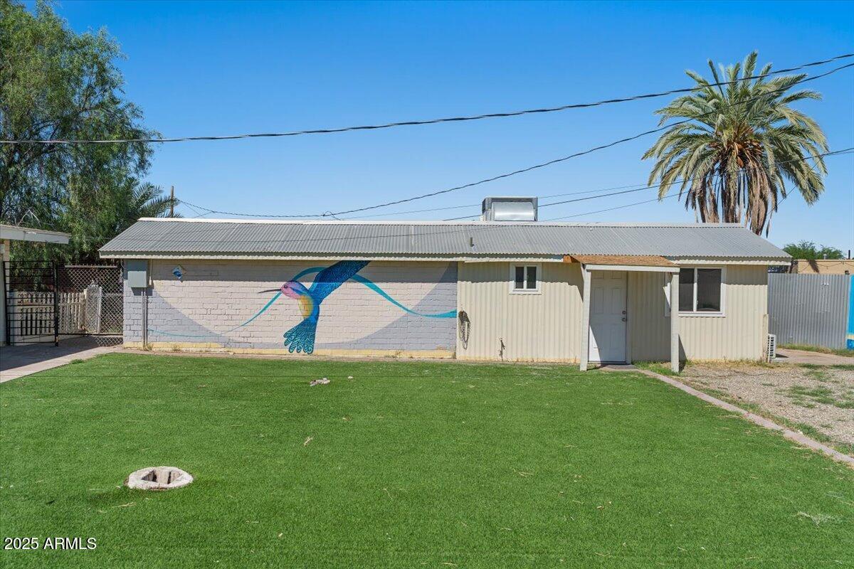 1342 E NANCY Lane