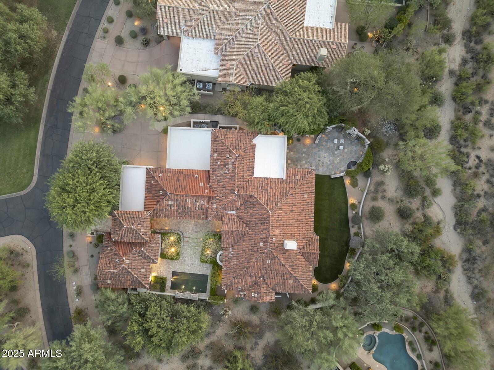 9290 E THOMPSON PEAK Parkway 142