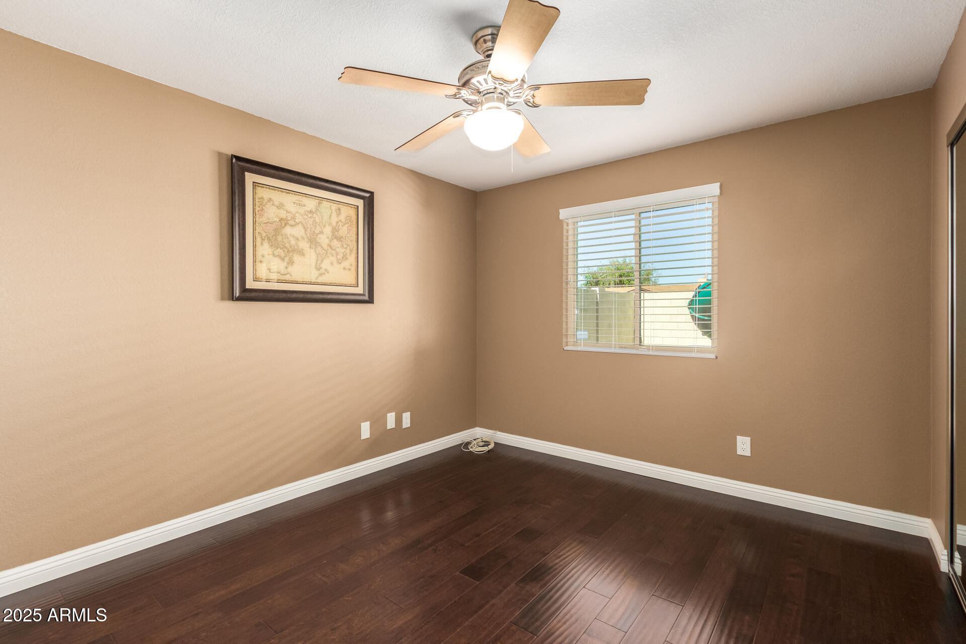 13409 N 47TH Place